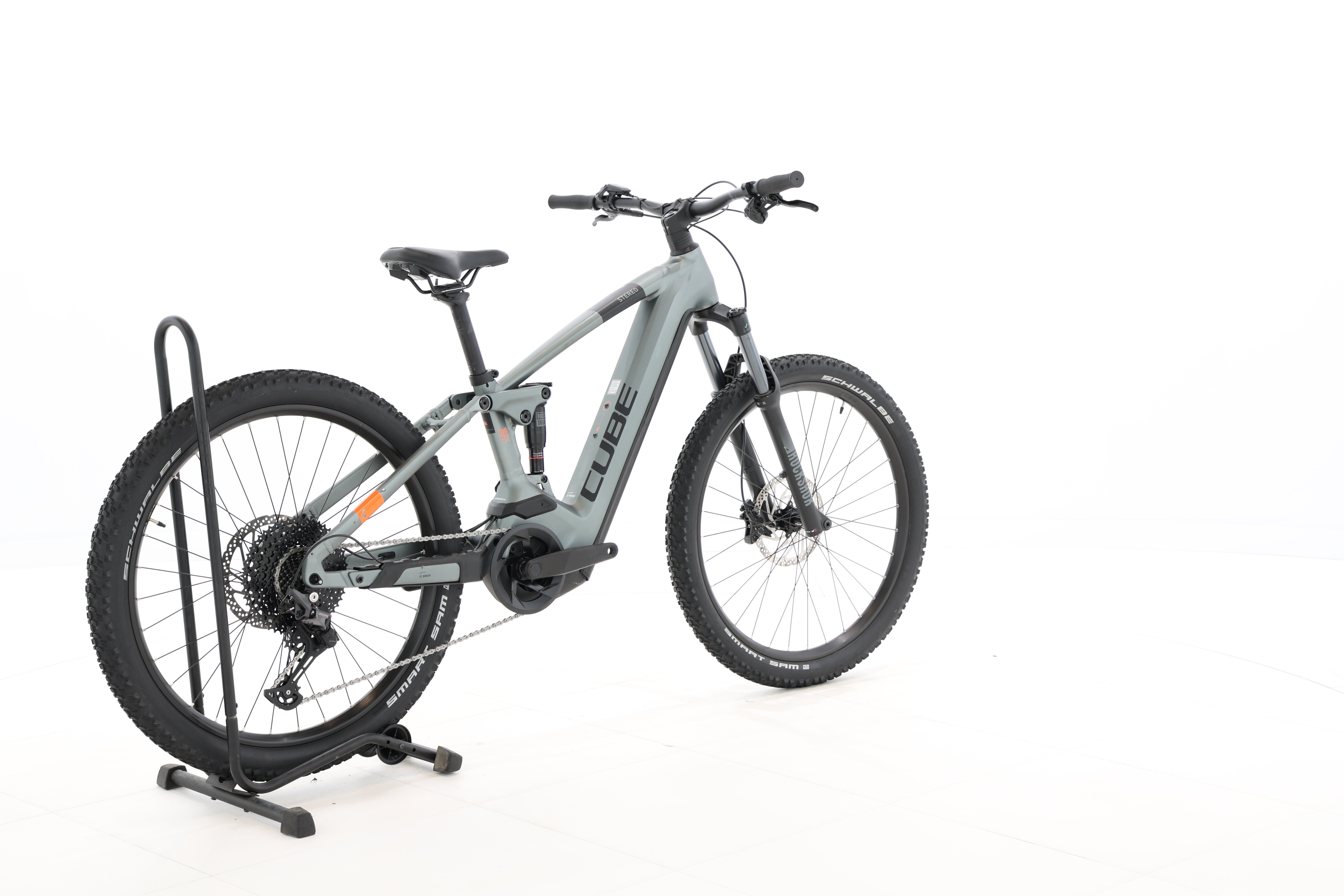 5809d090-85dd-452a-91be-a553e365c5b0