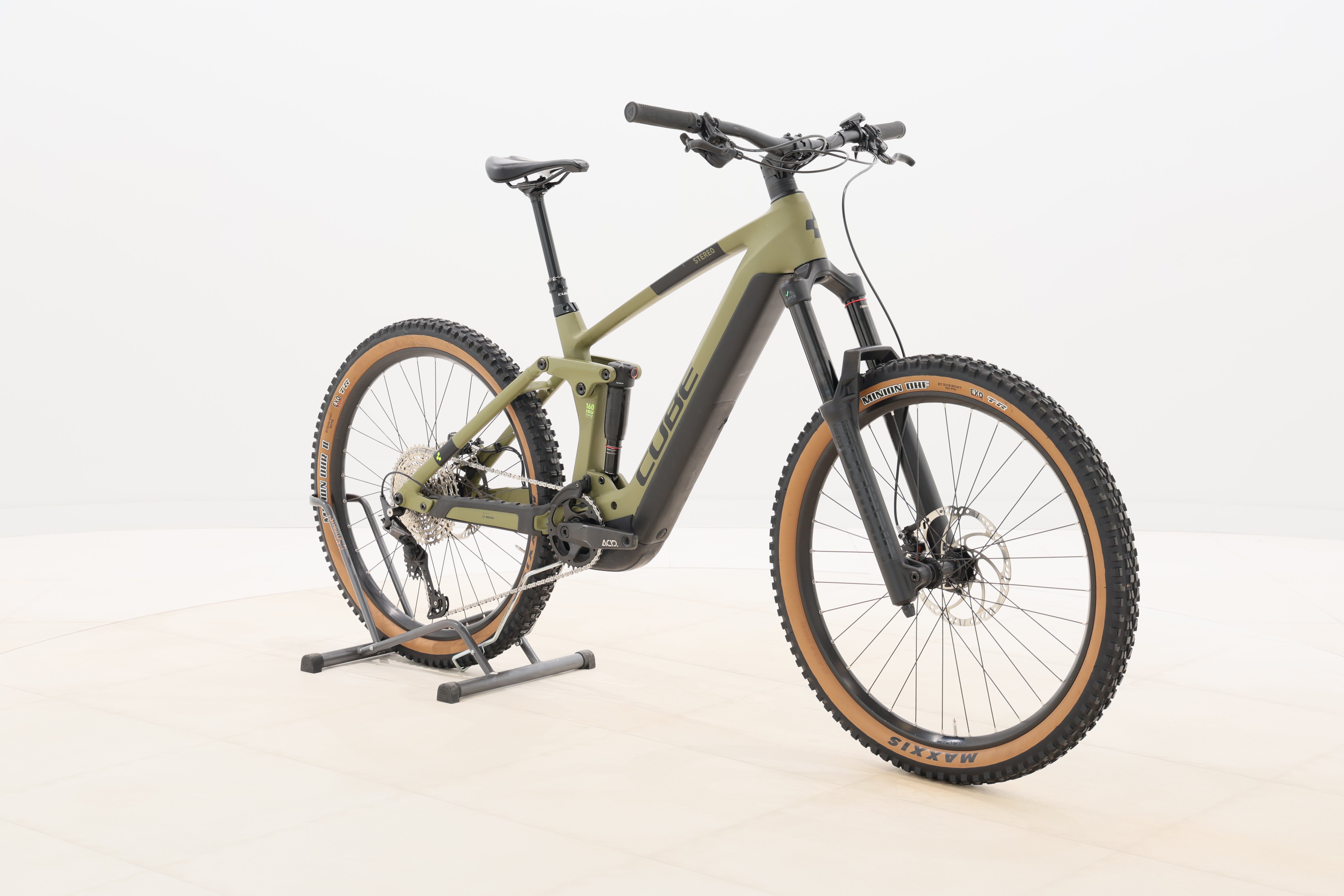 e gravel bike damen Nomades Gravel  Premium Electric Gravel Bike, Crafted in Monaco