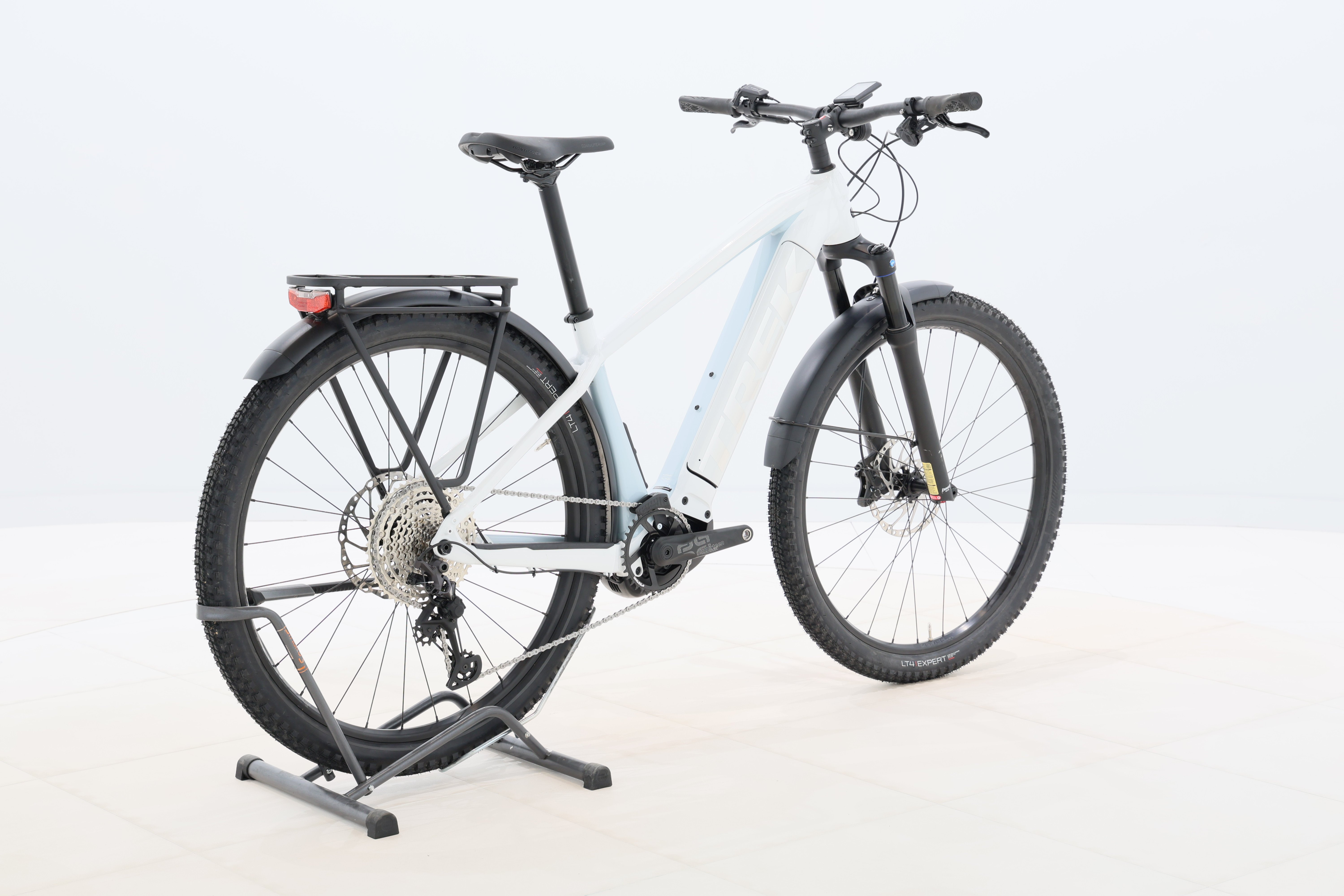 62182017-343f-495e-9132-02a068ca61f6