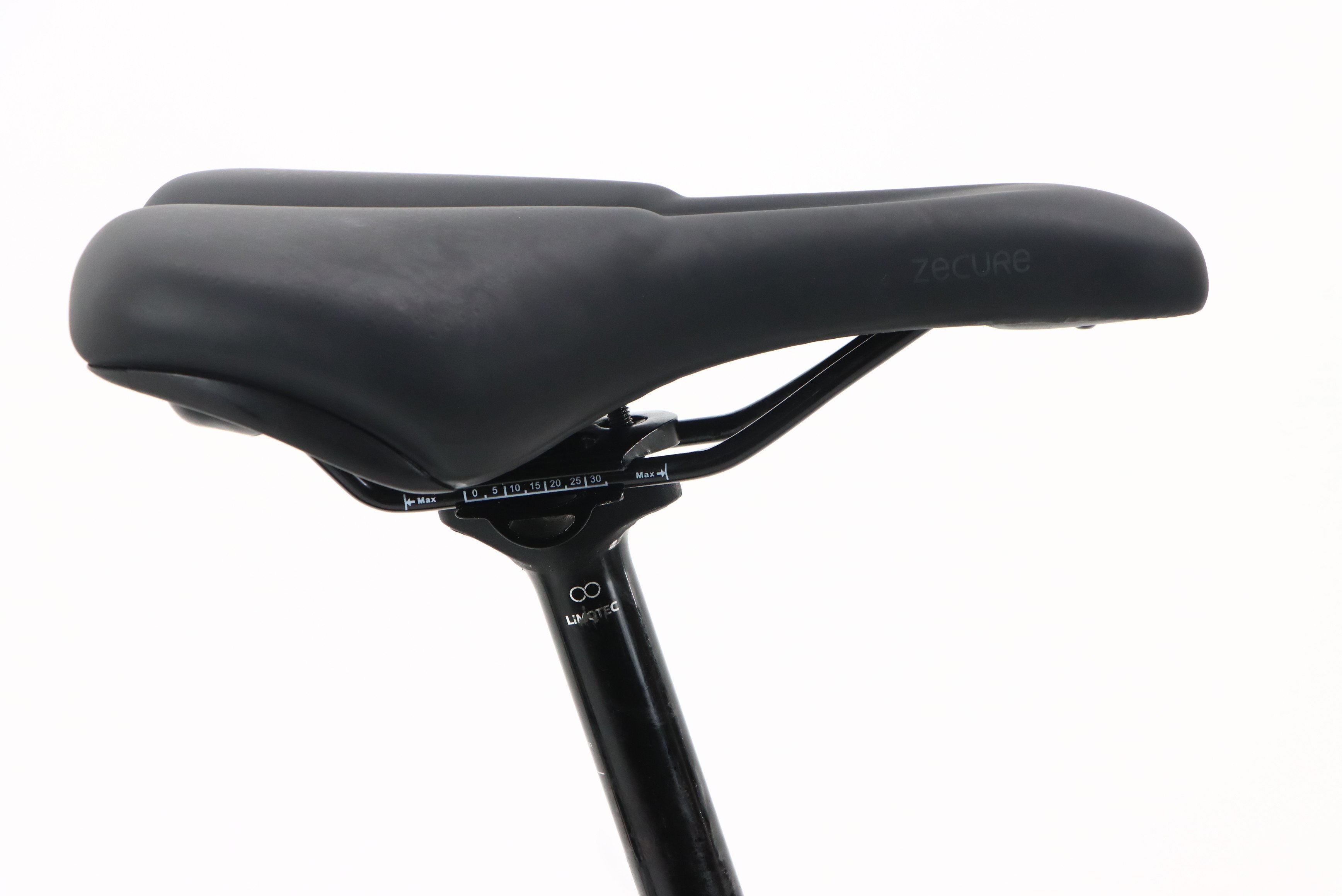 07a77a7d-4849-4161-abe4-c9951da31e38