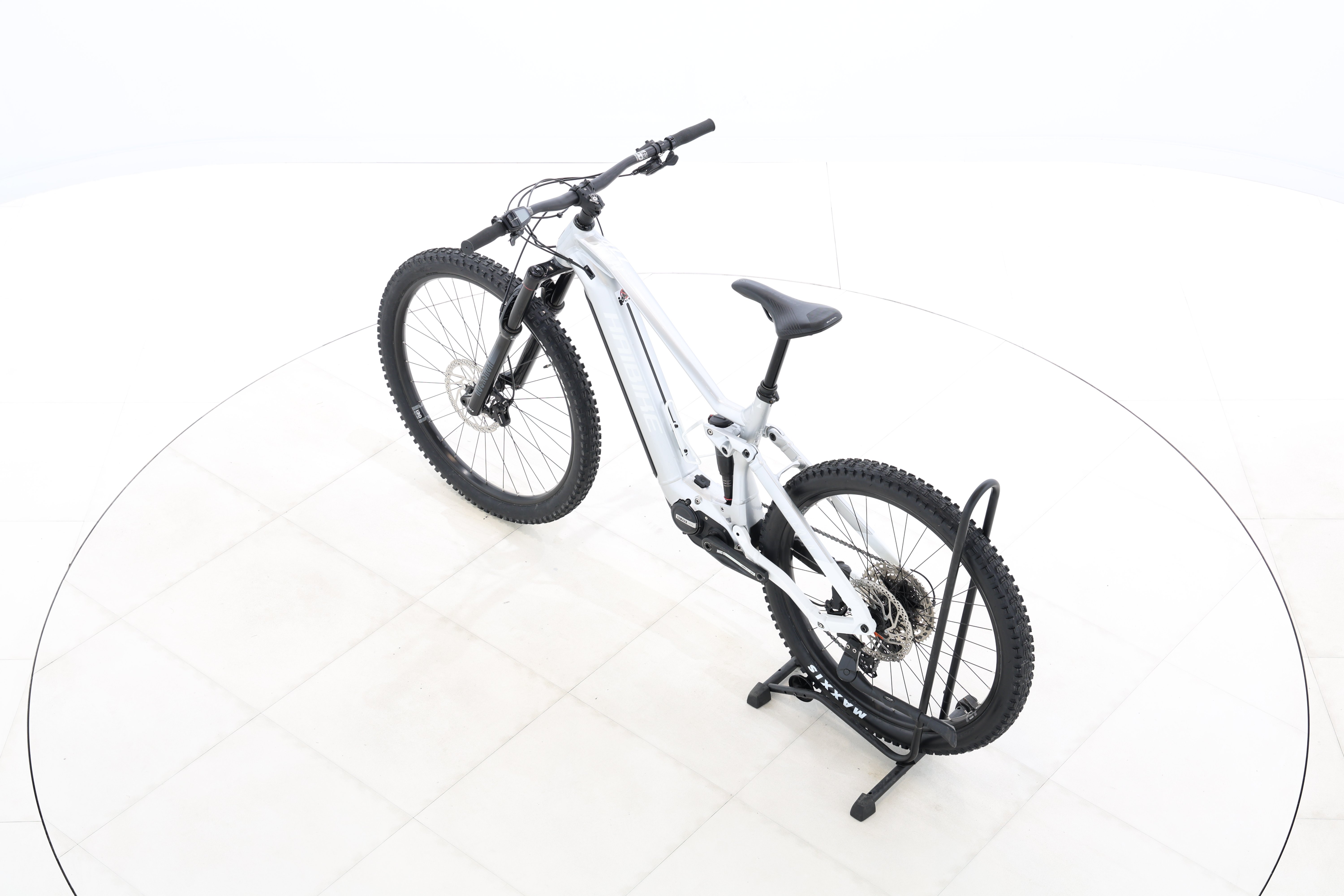 0bd3d70d-1ba0-4e44-b319-8acdddb5870c