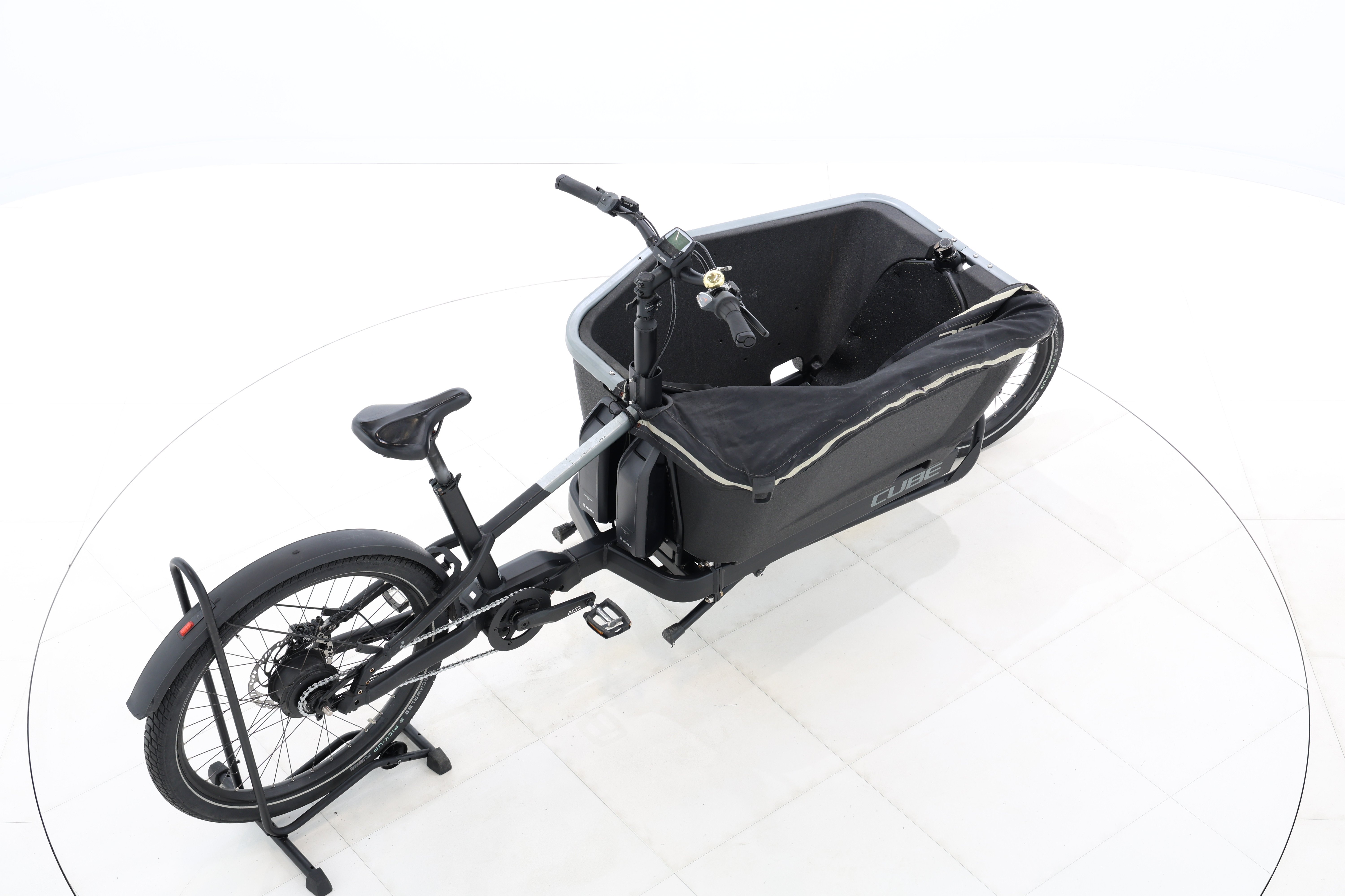 ce298b1d-de3d-471d-b4fe-9712a5b5f3f6