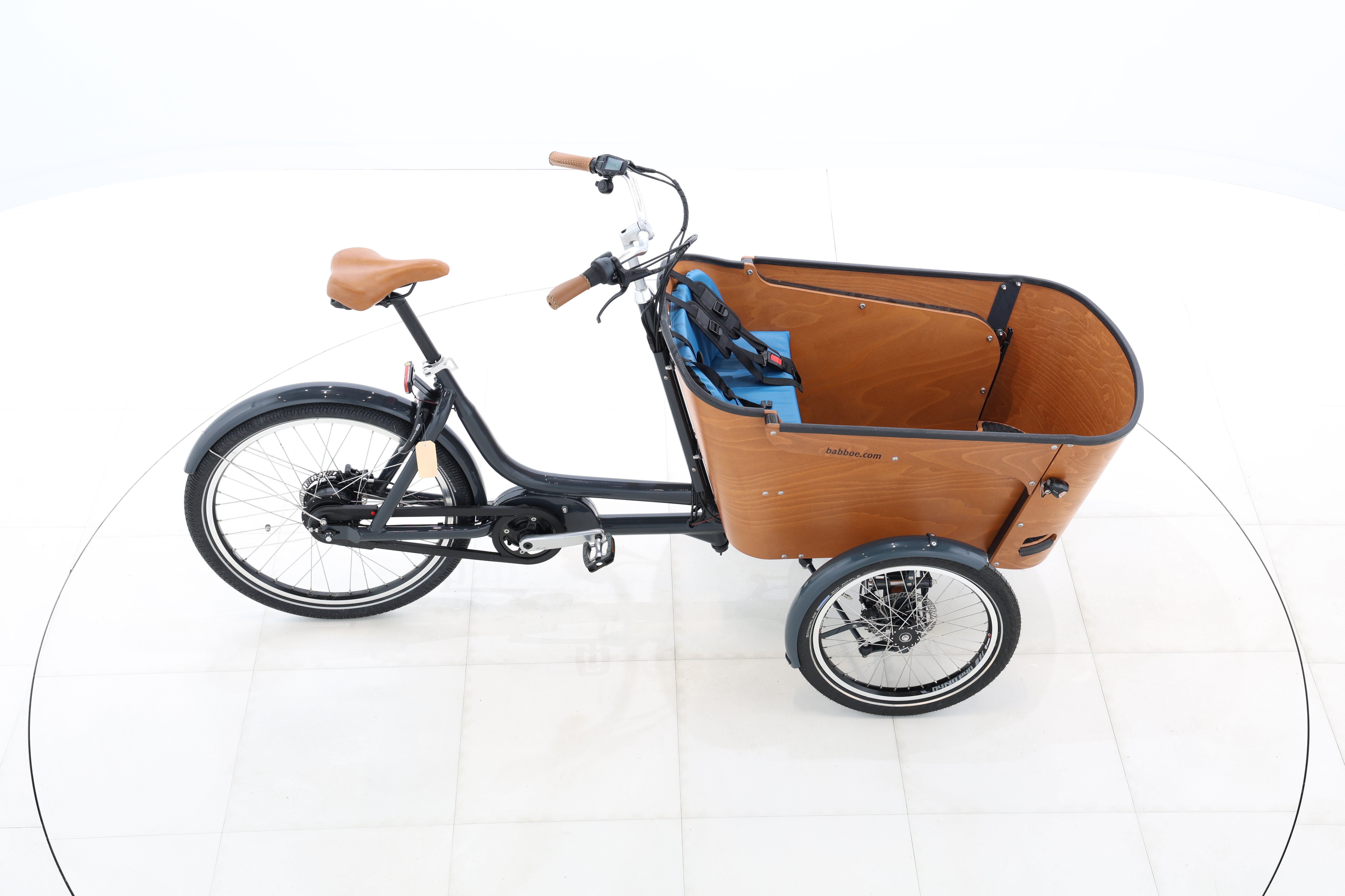 3cbfebf7-fc35-48b8-b4c5-2f87f34e15ac