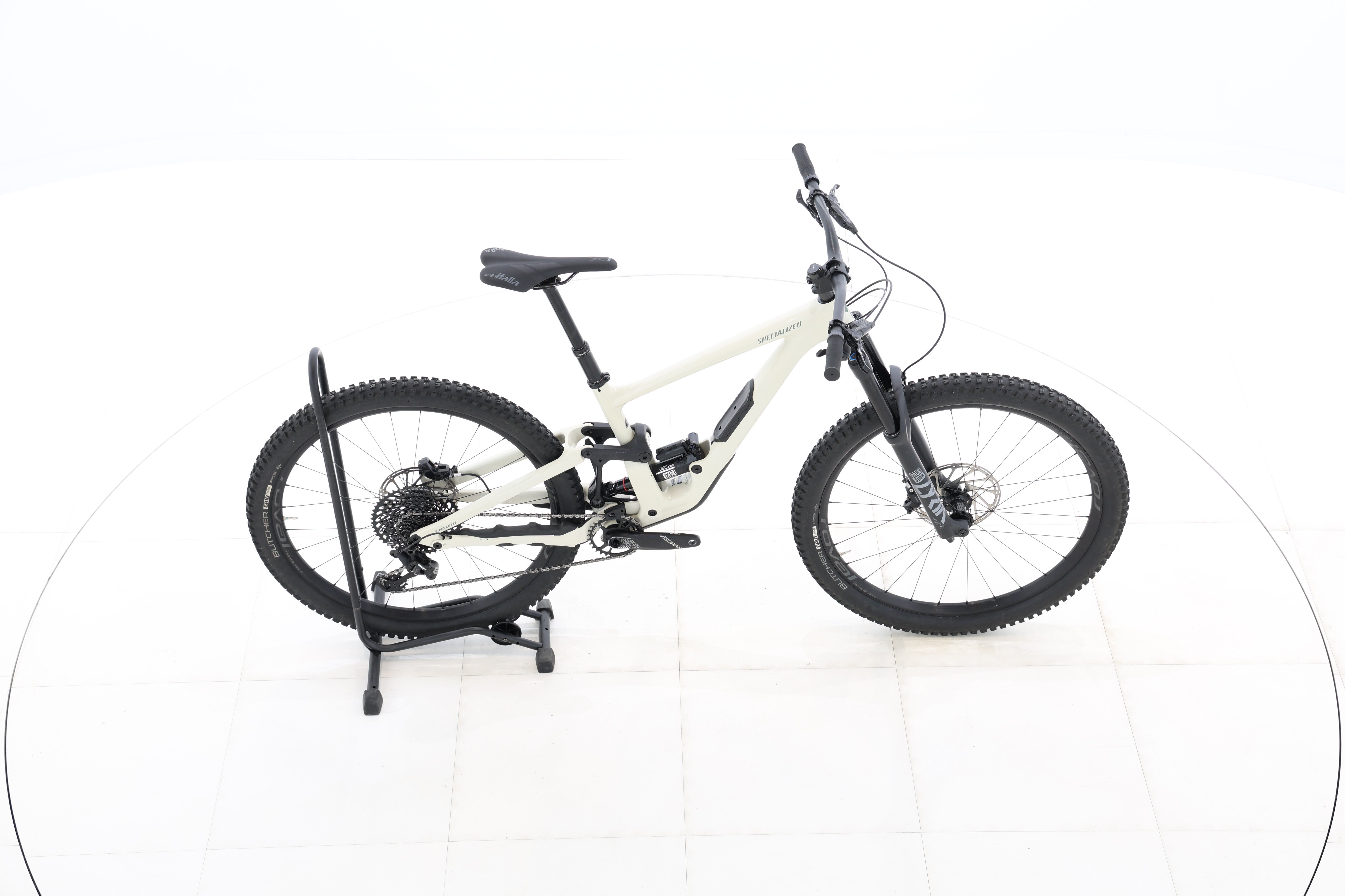 b590fe33-77ab-4349-a59e-7bfcff55e1d6