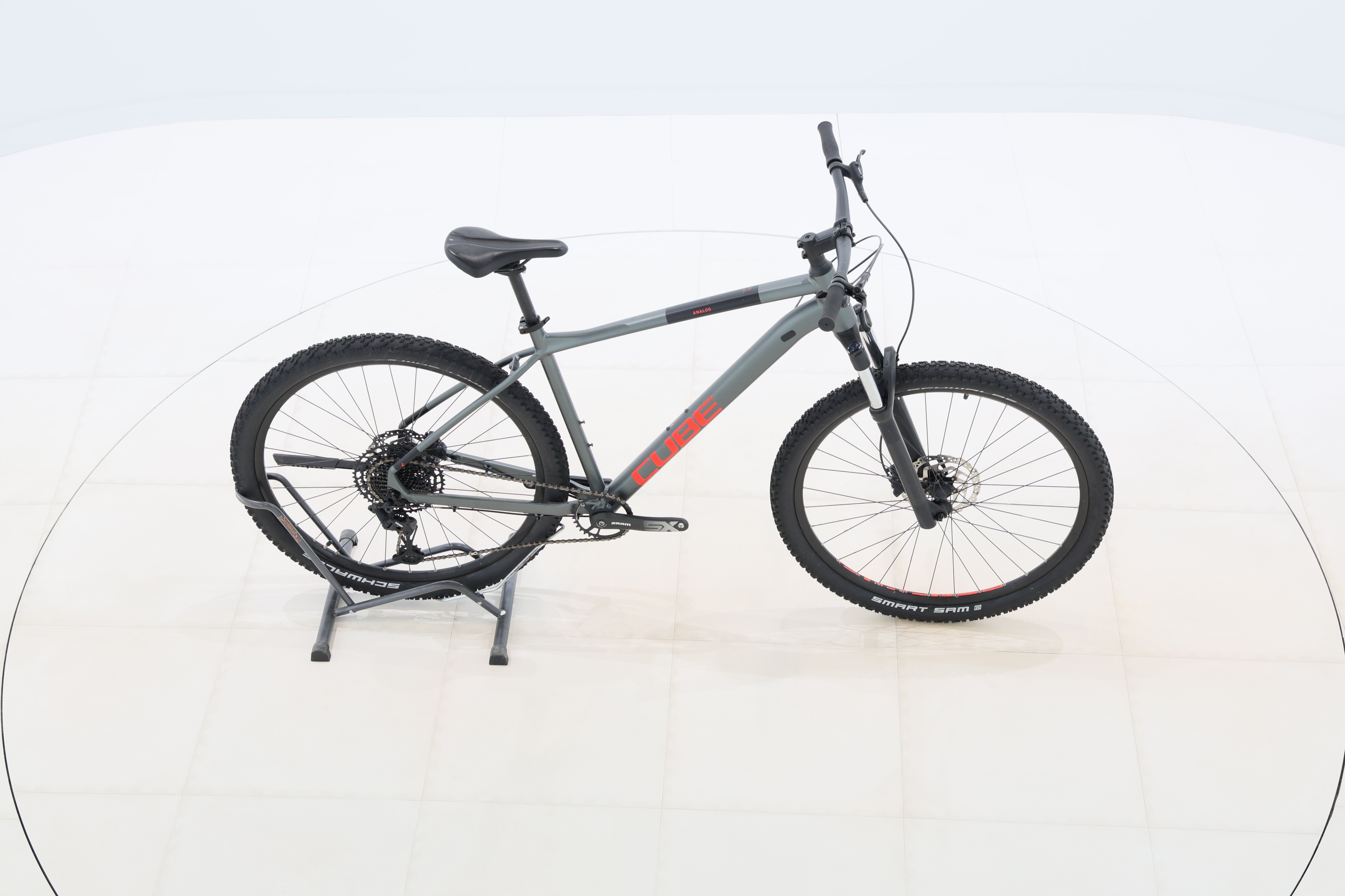 7d775cd9-78eb-46c0-bb7e-3c1fffc571ec