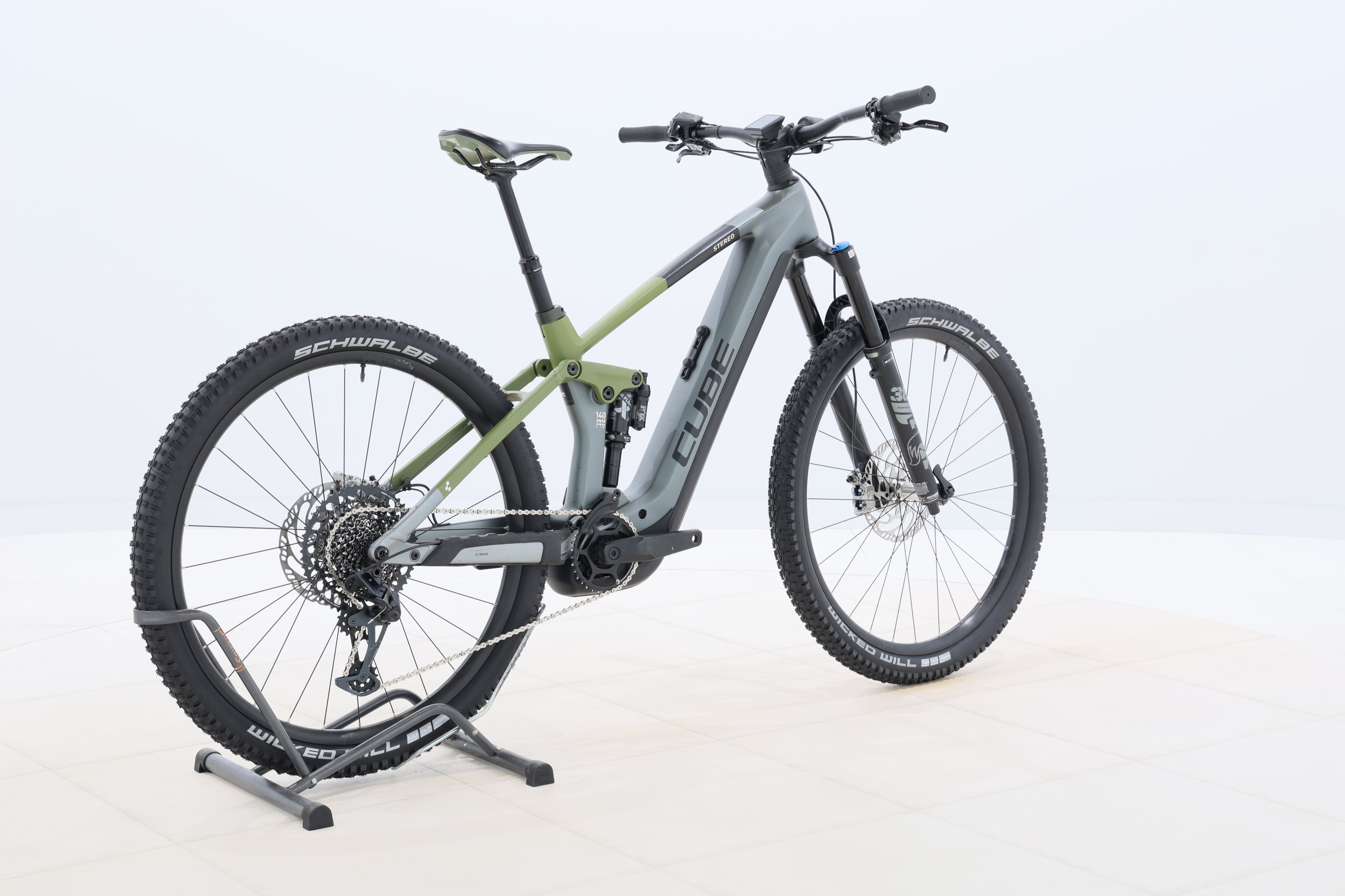 0af469fa-a198-4e76-a5d1-1bb86696effe