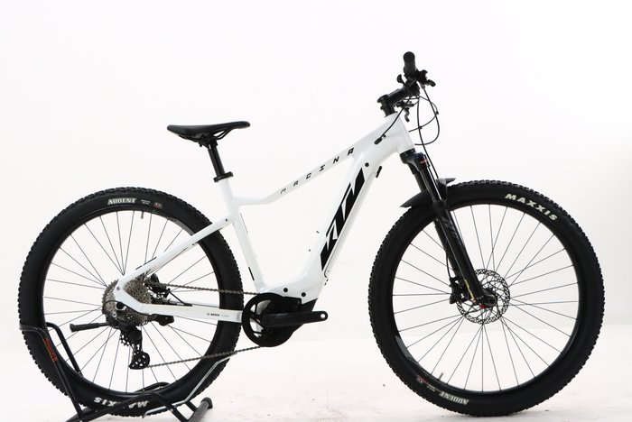 KTM MACINA RACE 591 2022