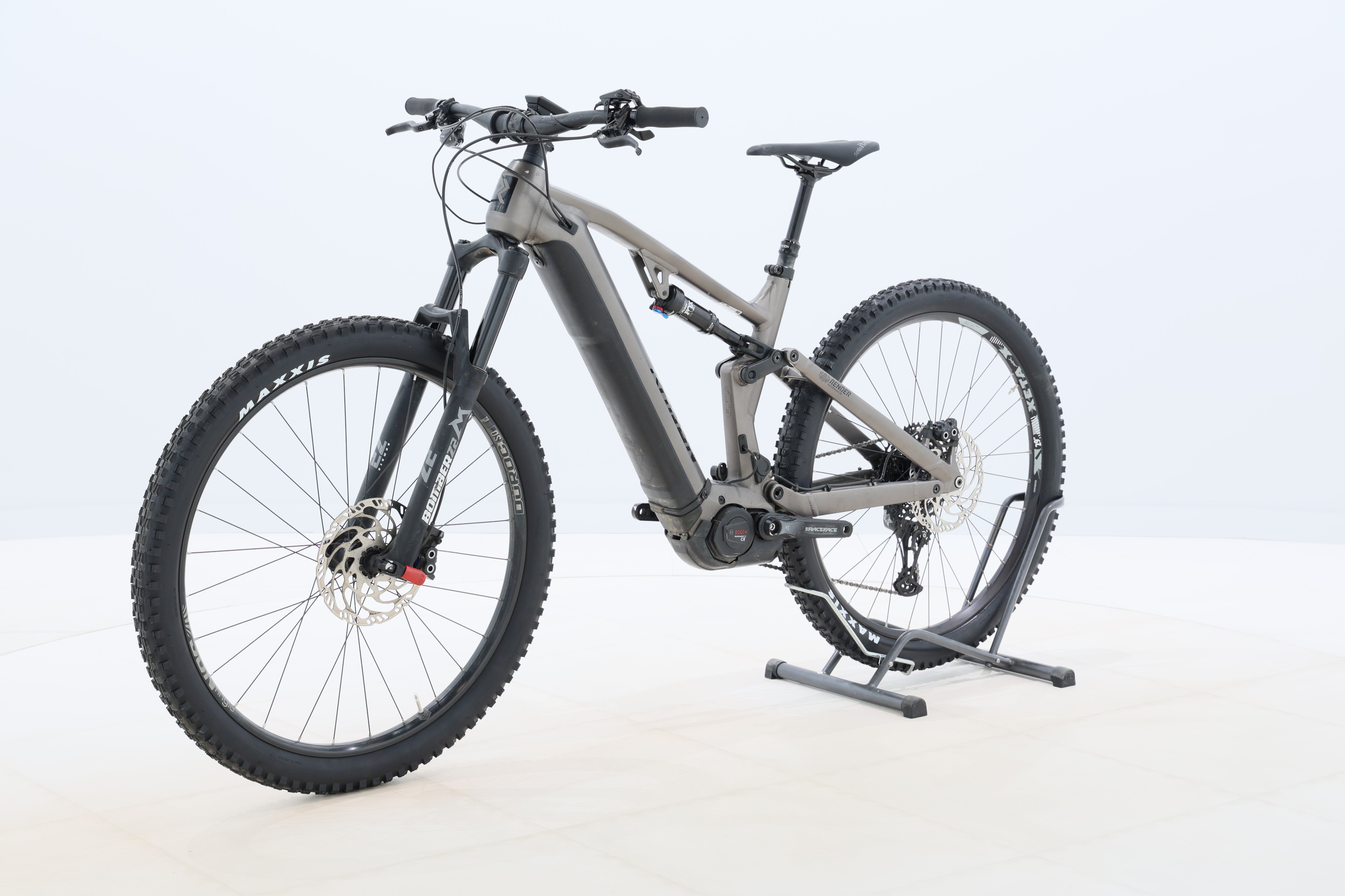 f3321d50-8153-447e-be9b-261eeae3afa4