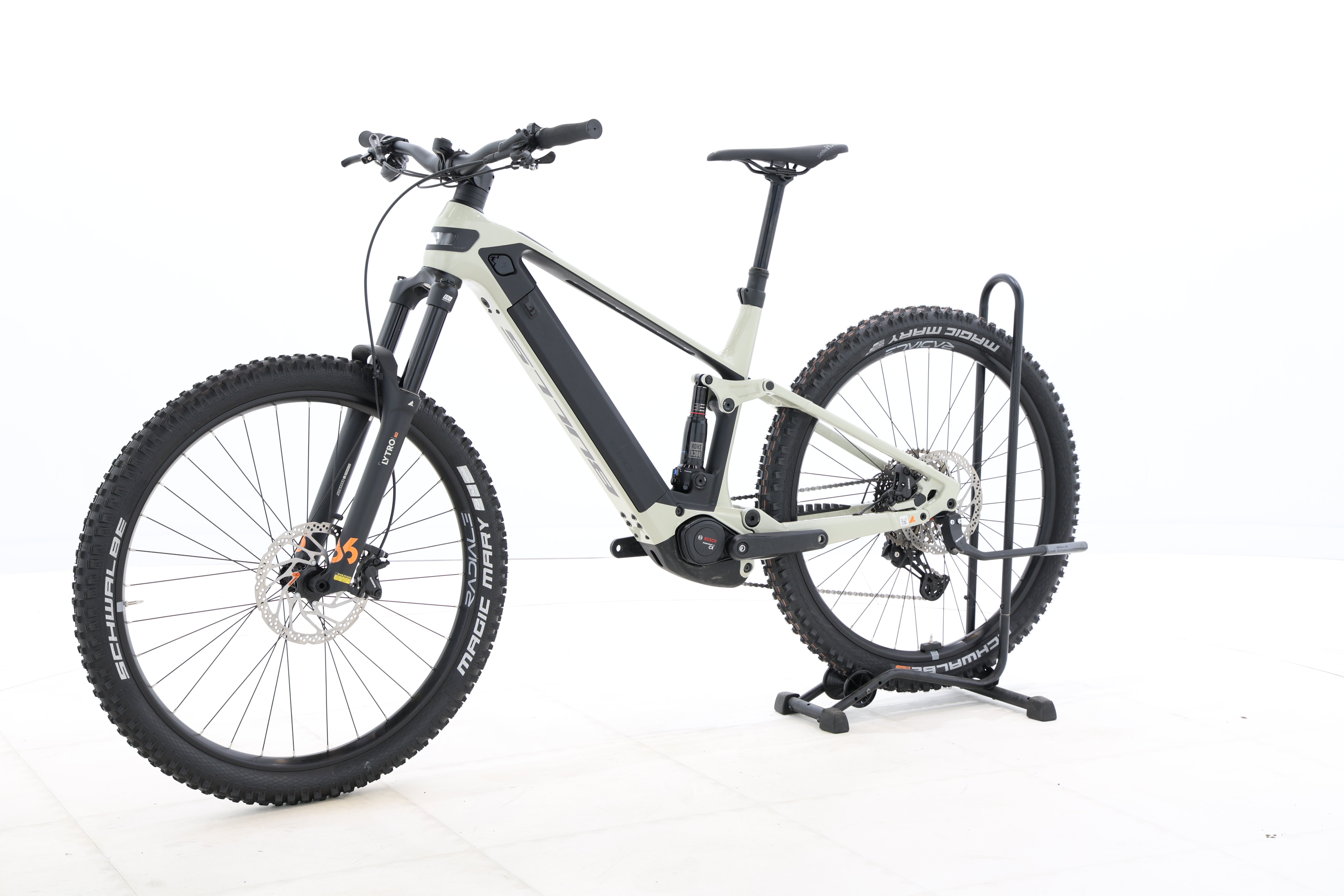 f794e81c-4daa-4d08-8fdd-1629c8274cd6