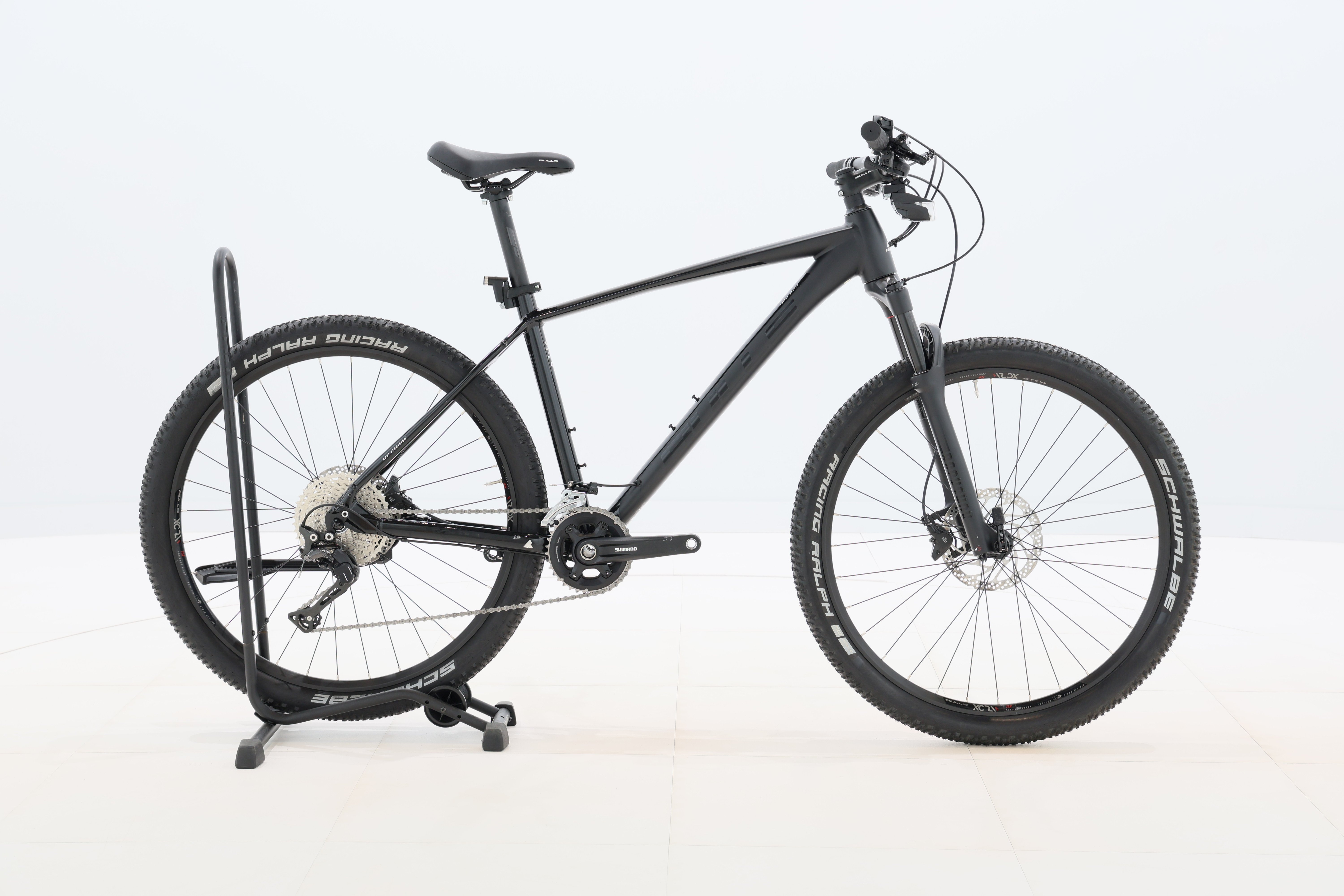 e81fd2e8-1383-4ff1-a08e-a8ab3ed5f6c1