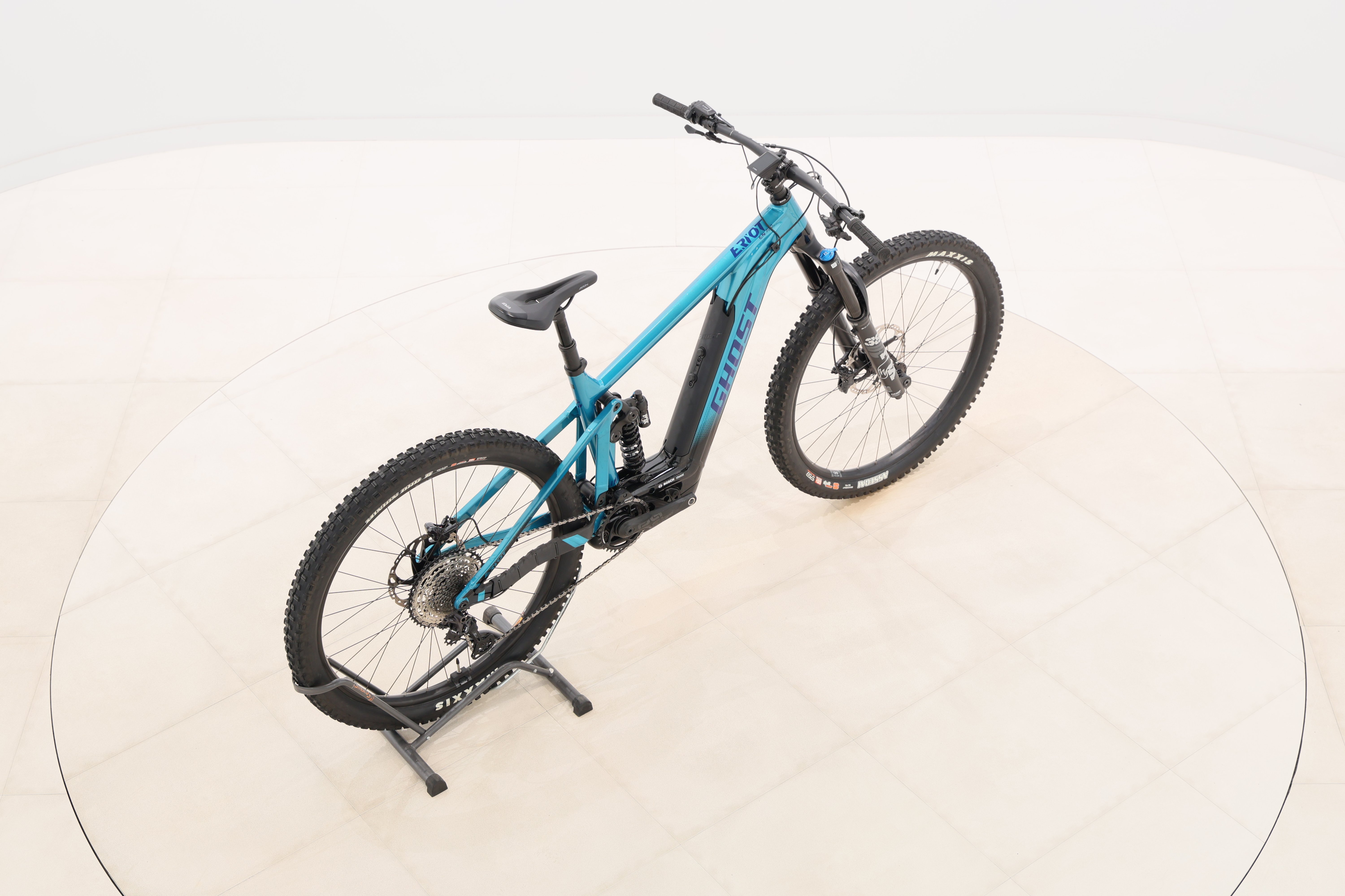 d8b110f8-ddf1-4503-8d5f-ded1898caeb9