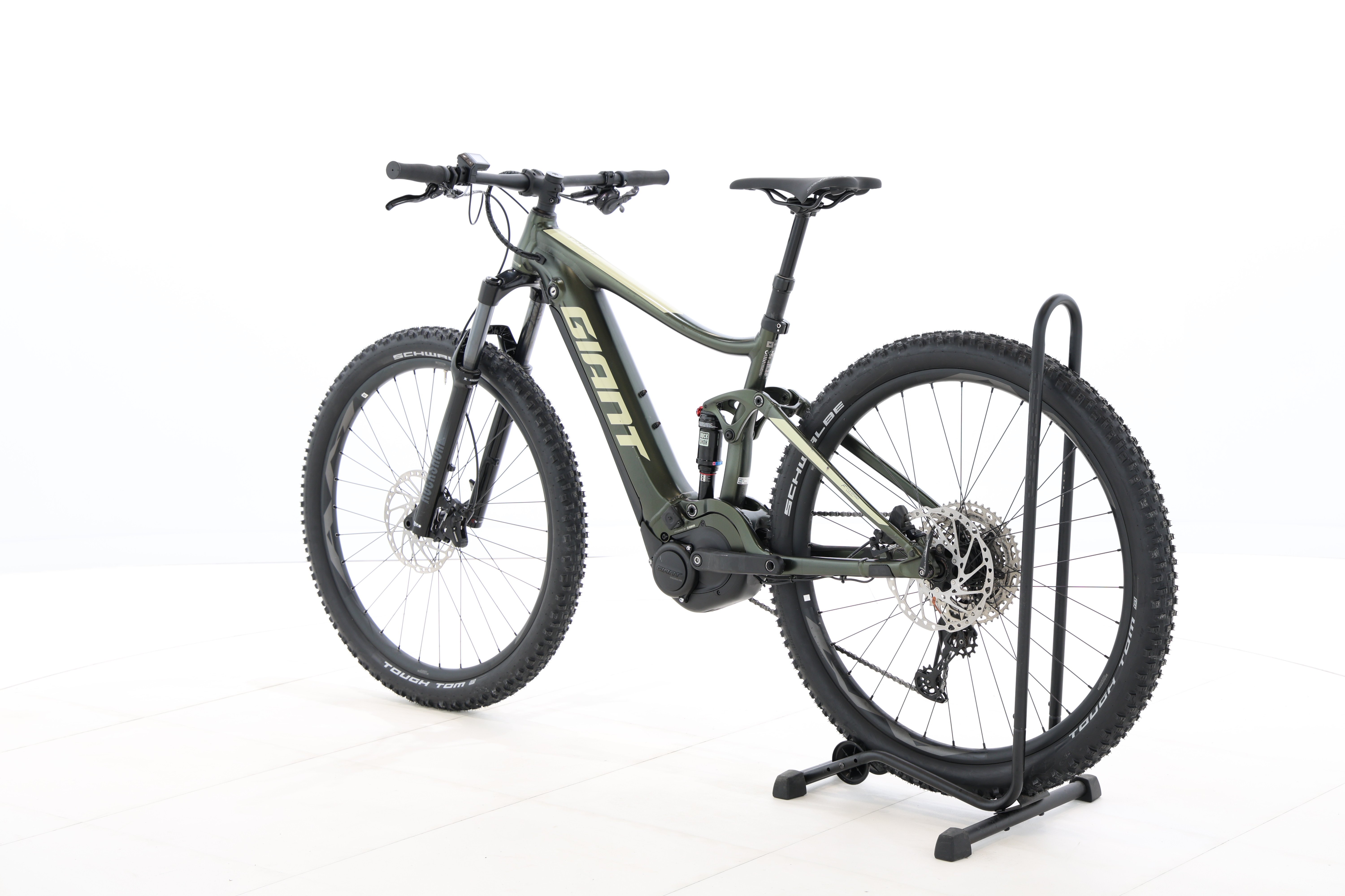 d6805712-7e90-4921-ac47-fb47b97fe40e