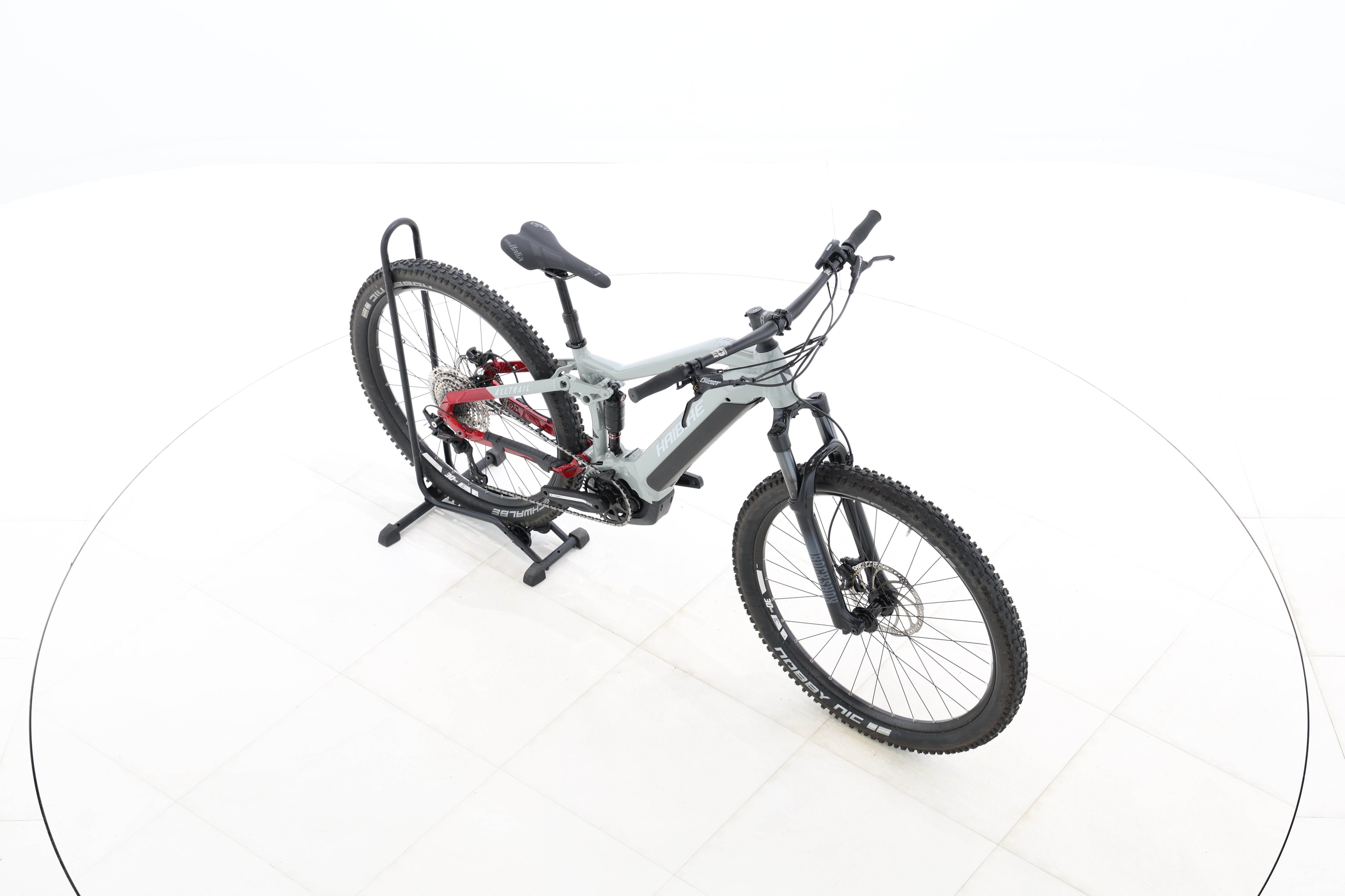 7f580a8a-f0a9-465b-a8b8-4116e3dddb92