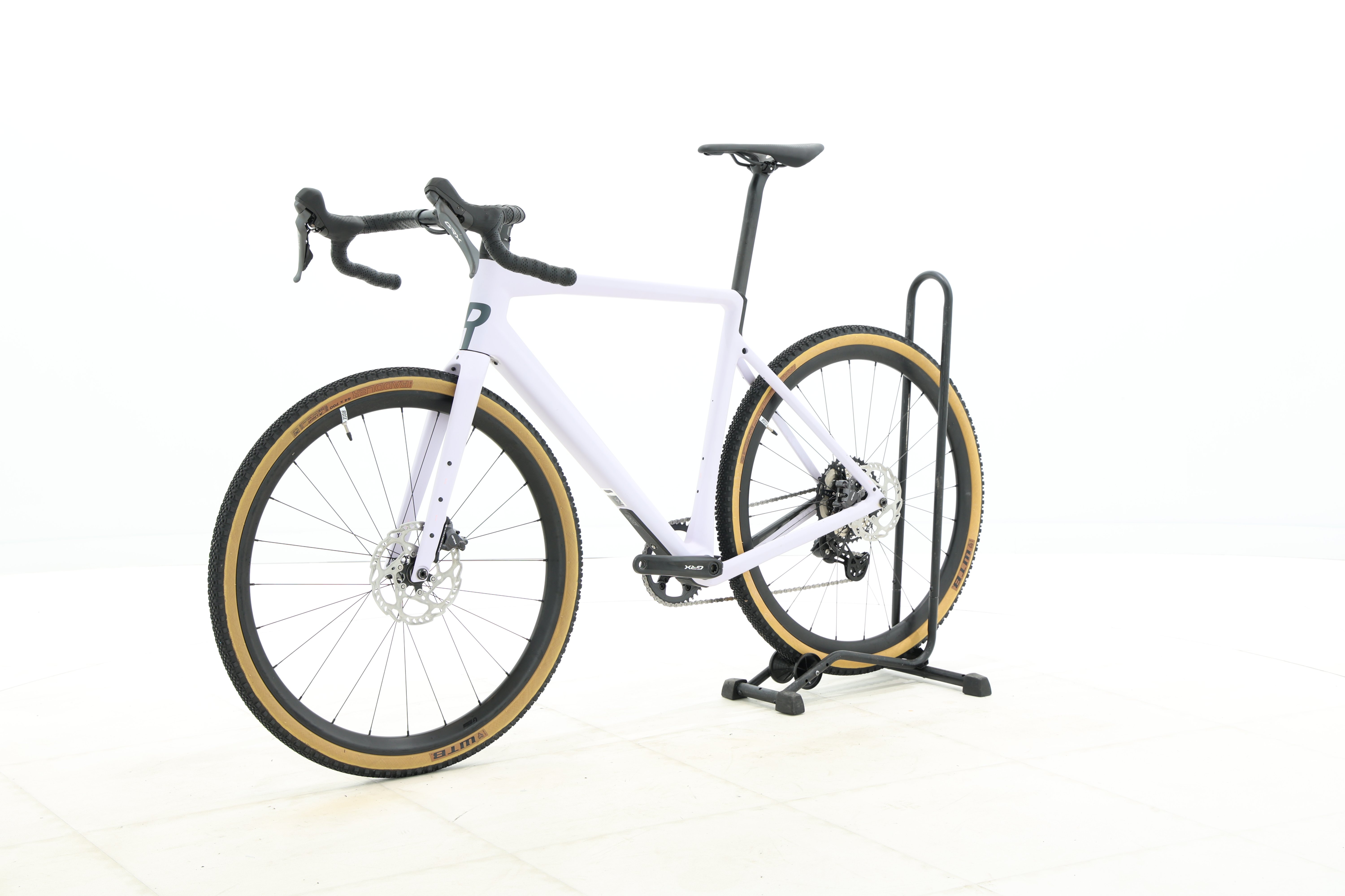 a083873d-fe00-4357-a3dc-b6c9b78a040f