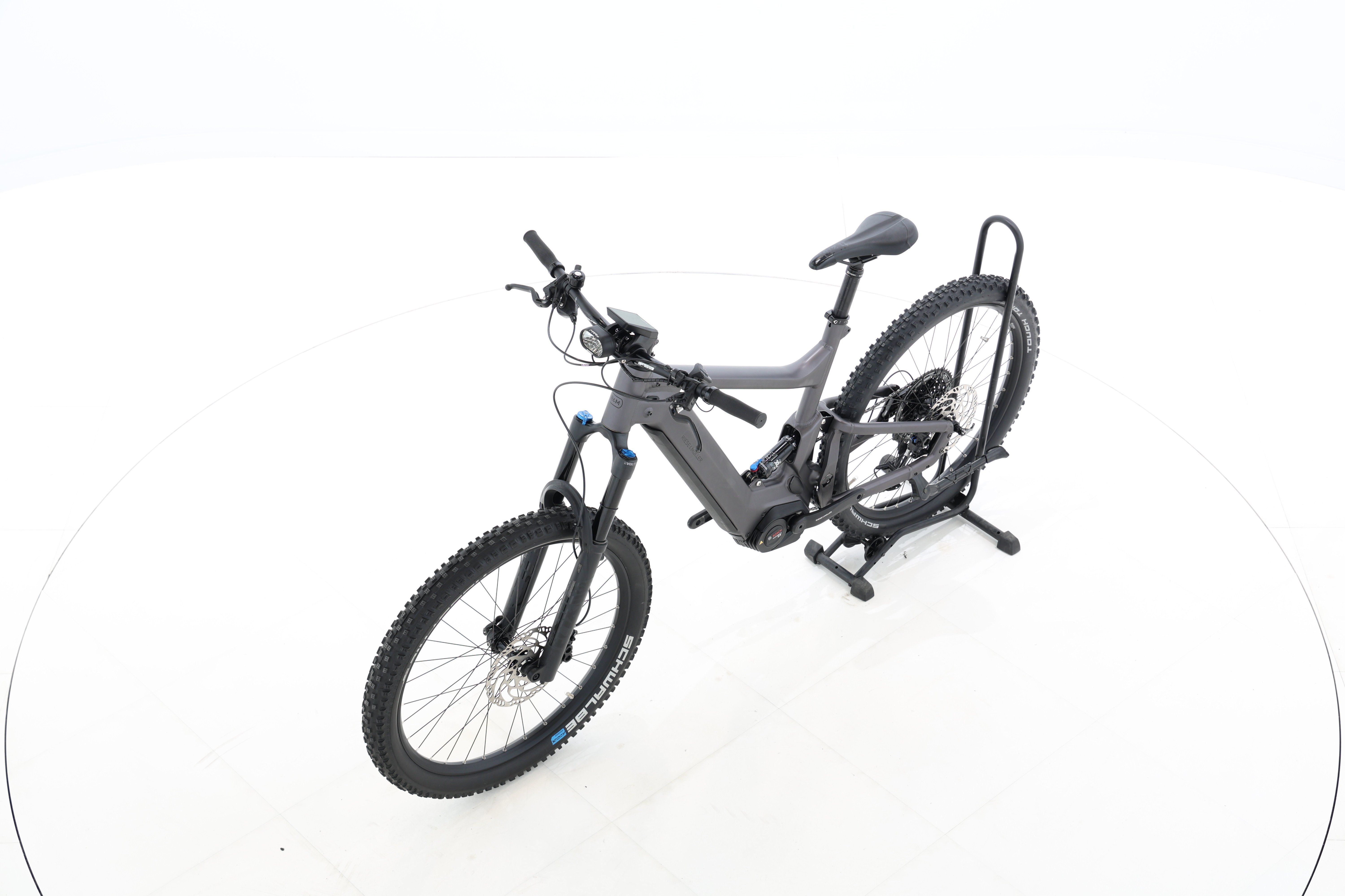 6c7e2429-5813-411b-a1c2-3e5ba2775c8f