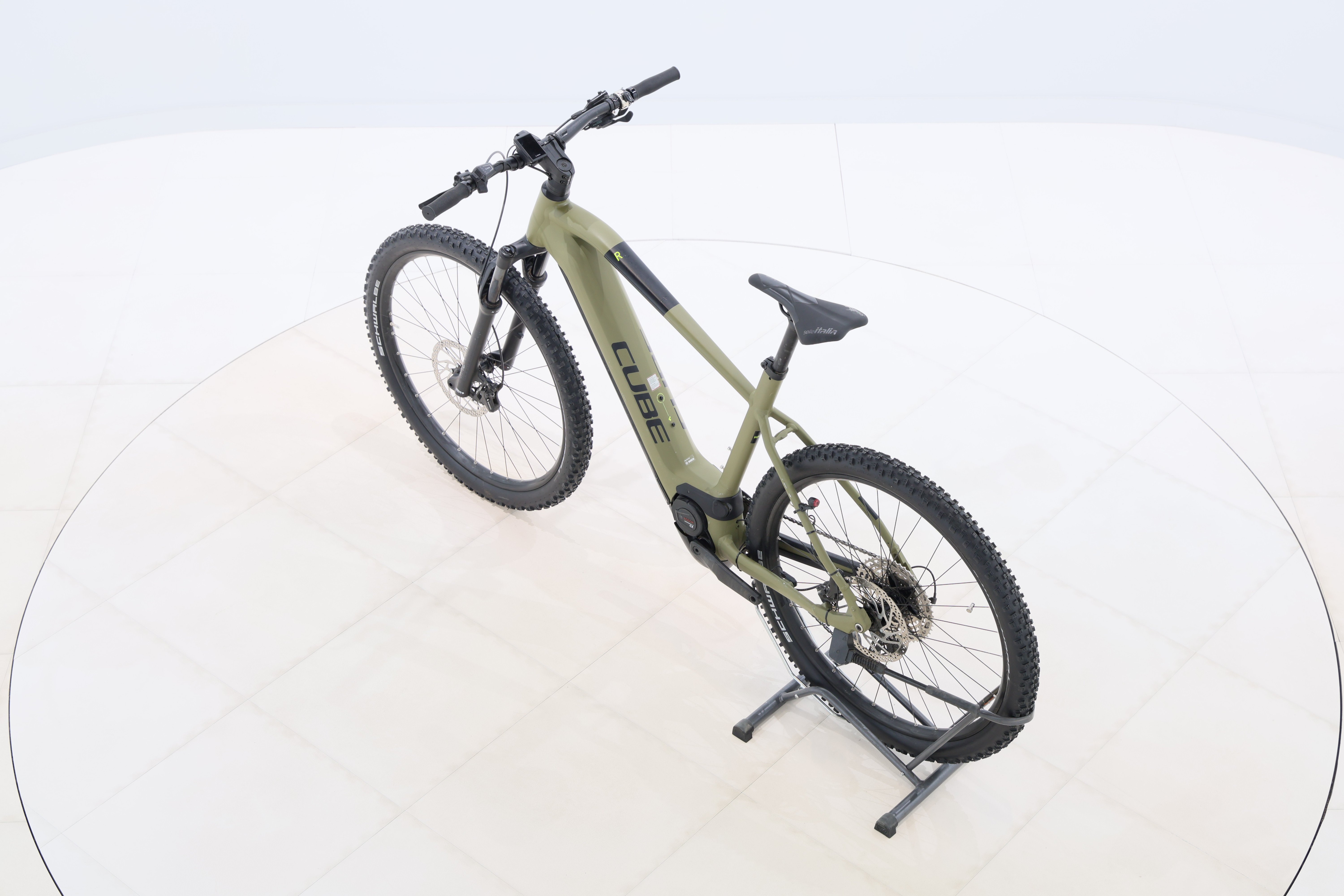 4c19dcee-0061-4d02-a9df-b6f88759f09a