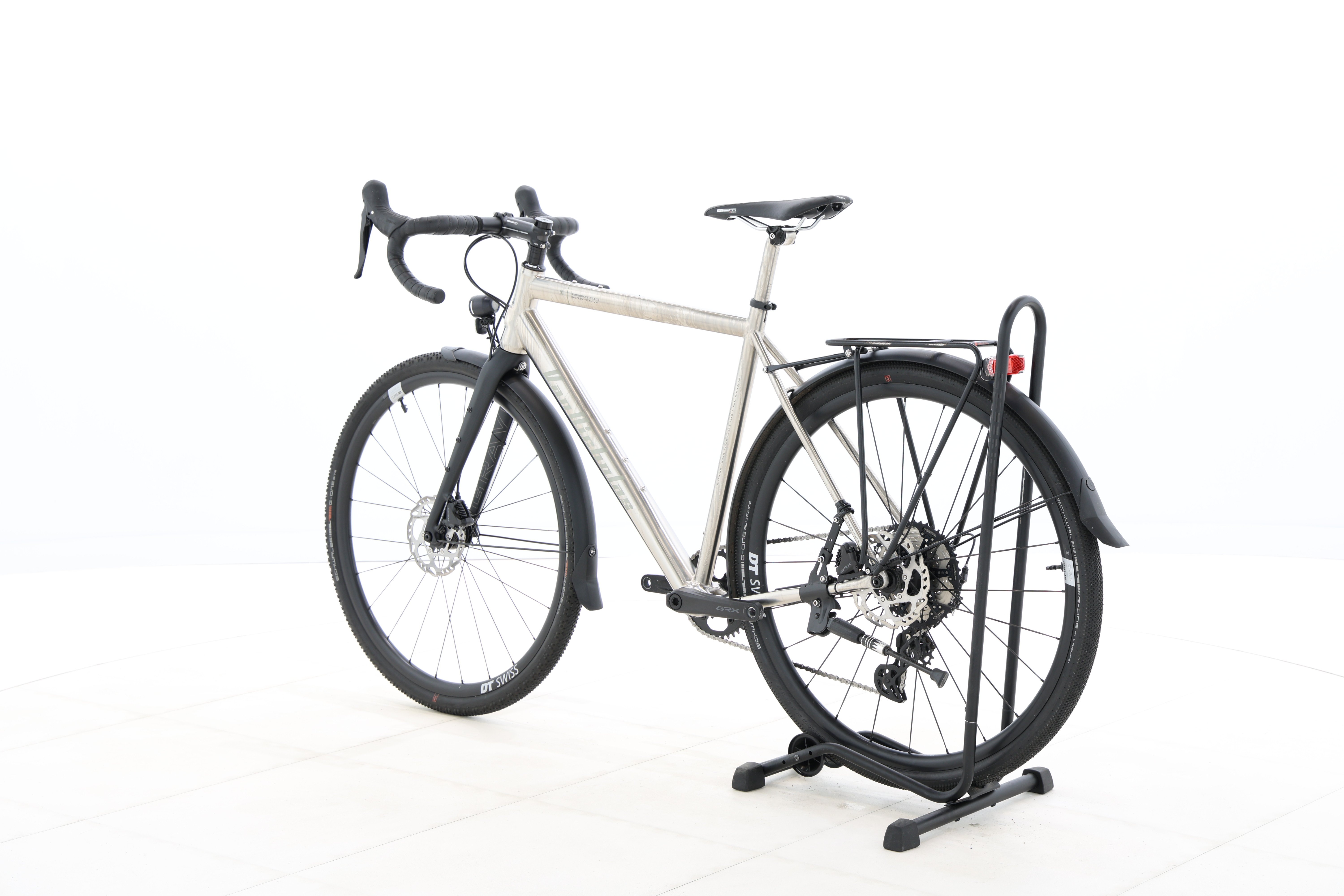 efc3c3fe-adb0-4c3c-b4f3-790dfbadd105