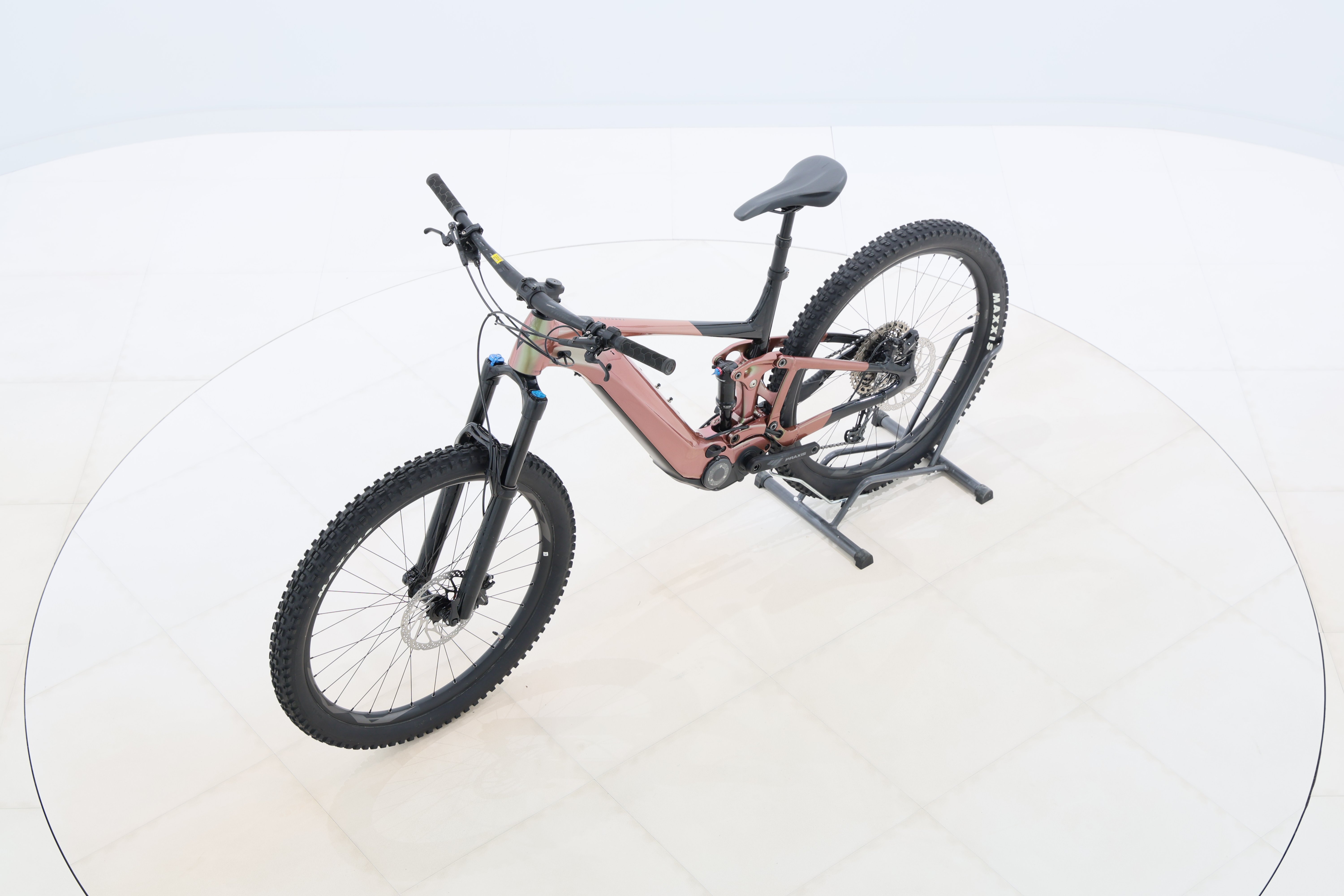 ab69014c-9247-40e7-b64f-a10358750329