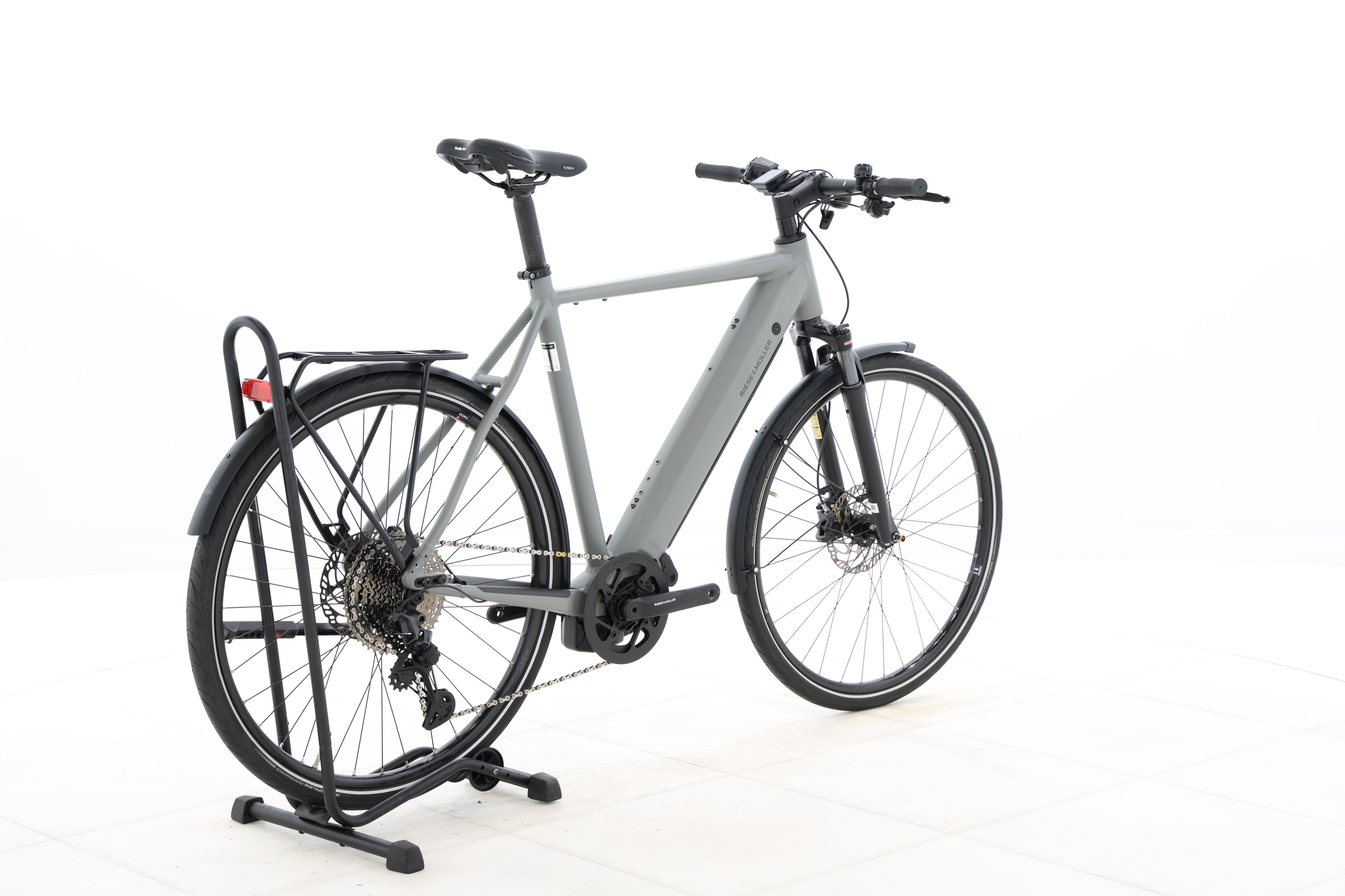 a8537a0a-2cf0-47ed-b01d-0460823415f9