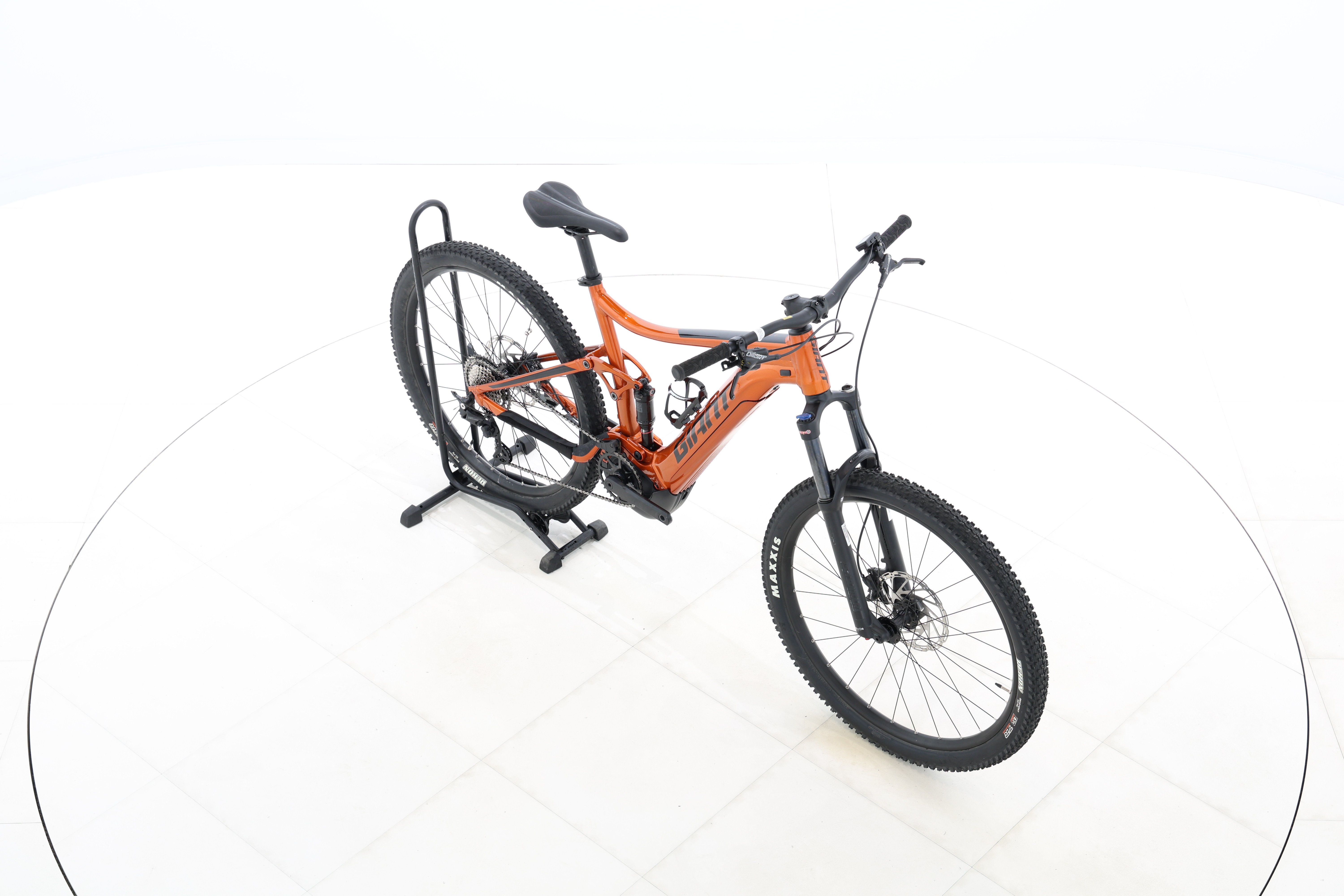 8ef4000c-4f68-4448-880a-91e1ac696e18