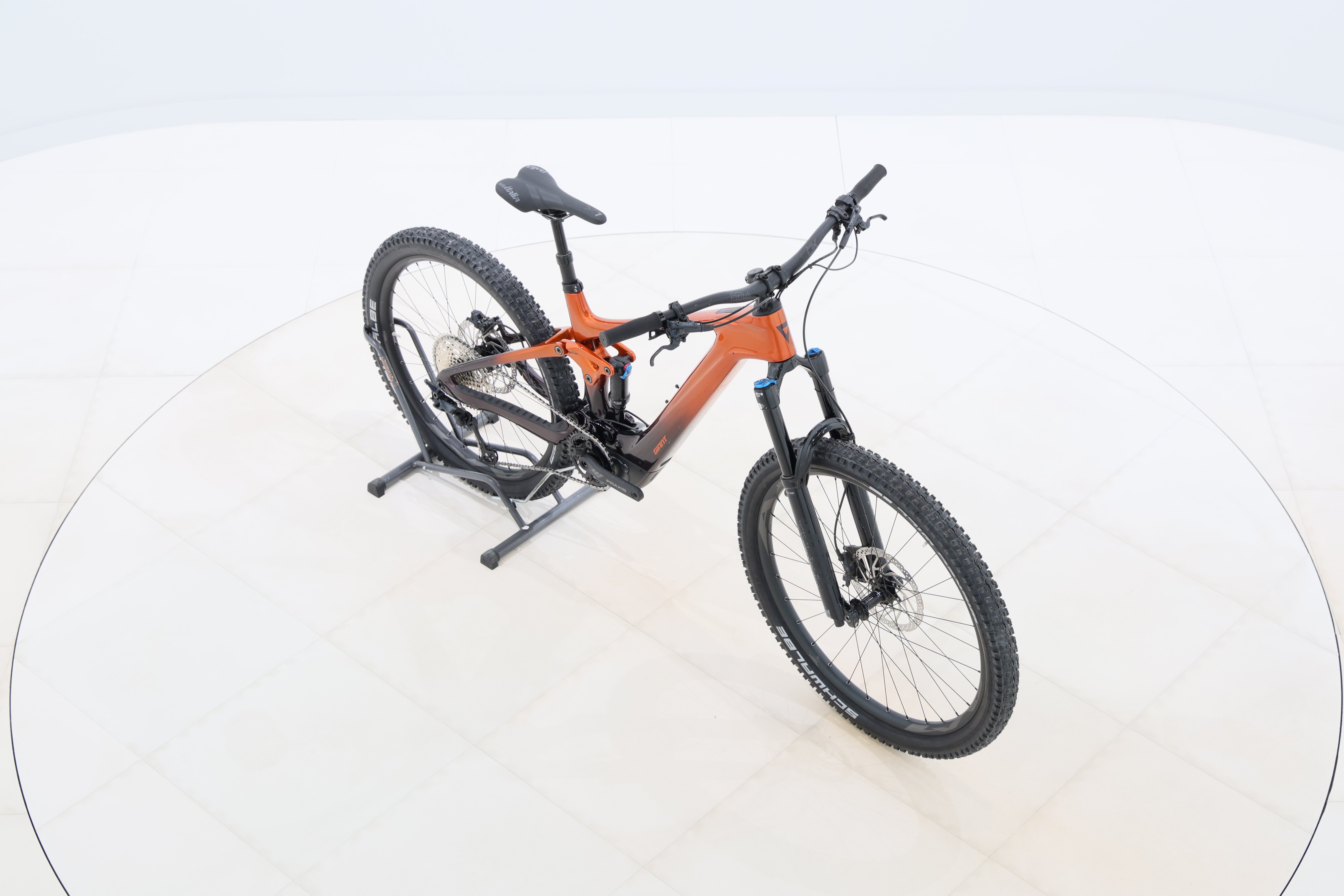 b797bc7b-b002-46e5-b075-bc1545261405