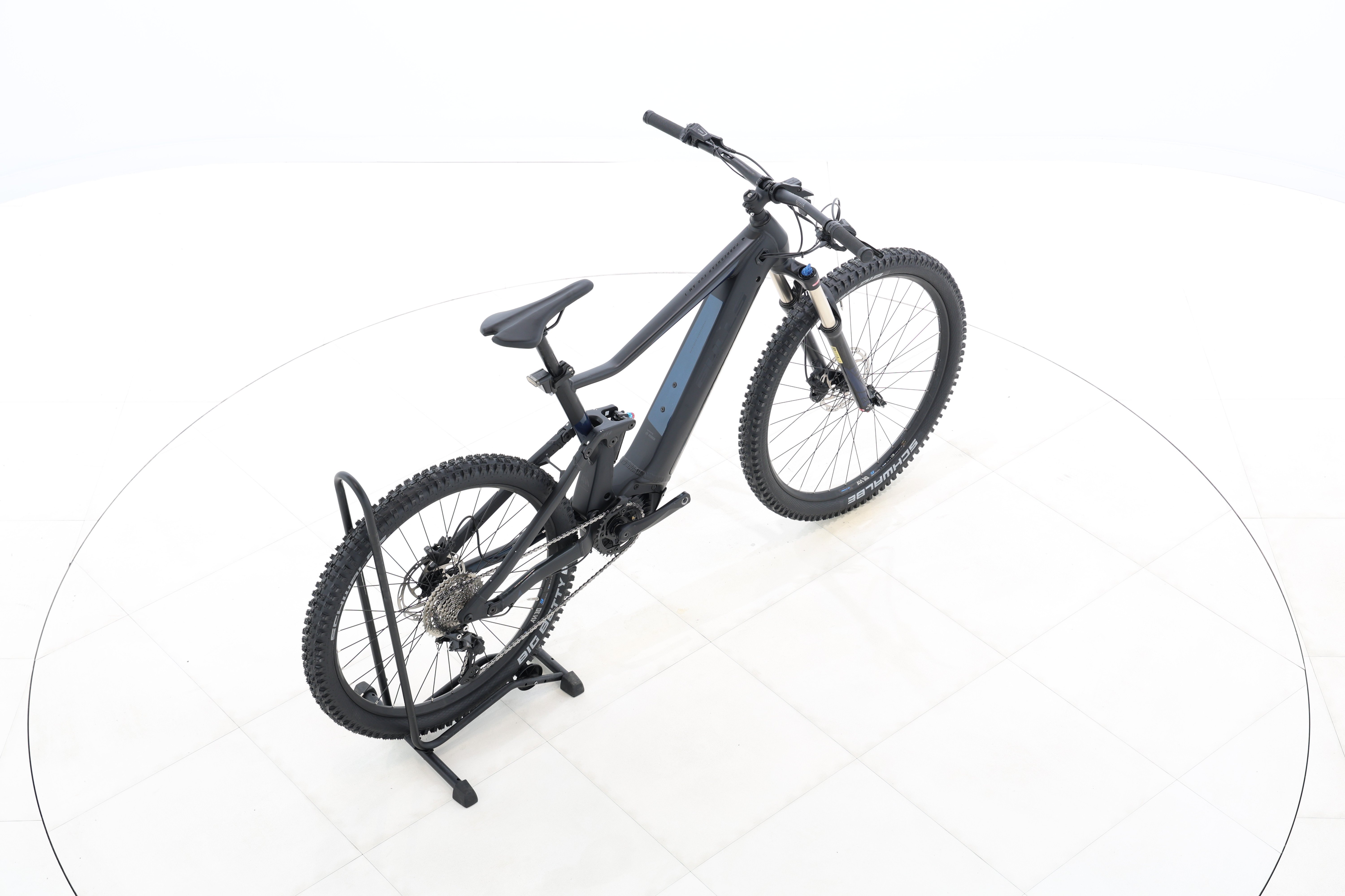 6f698192-95b5-4047-8a91-50f13fe0f707