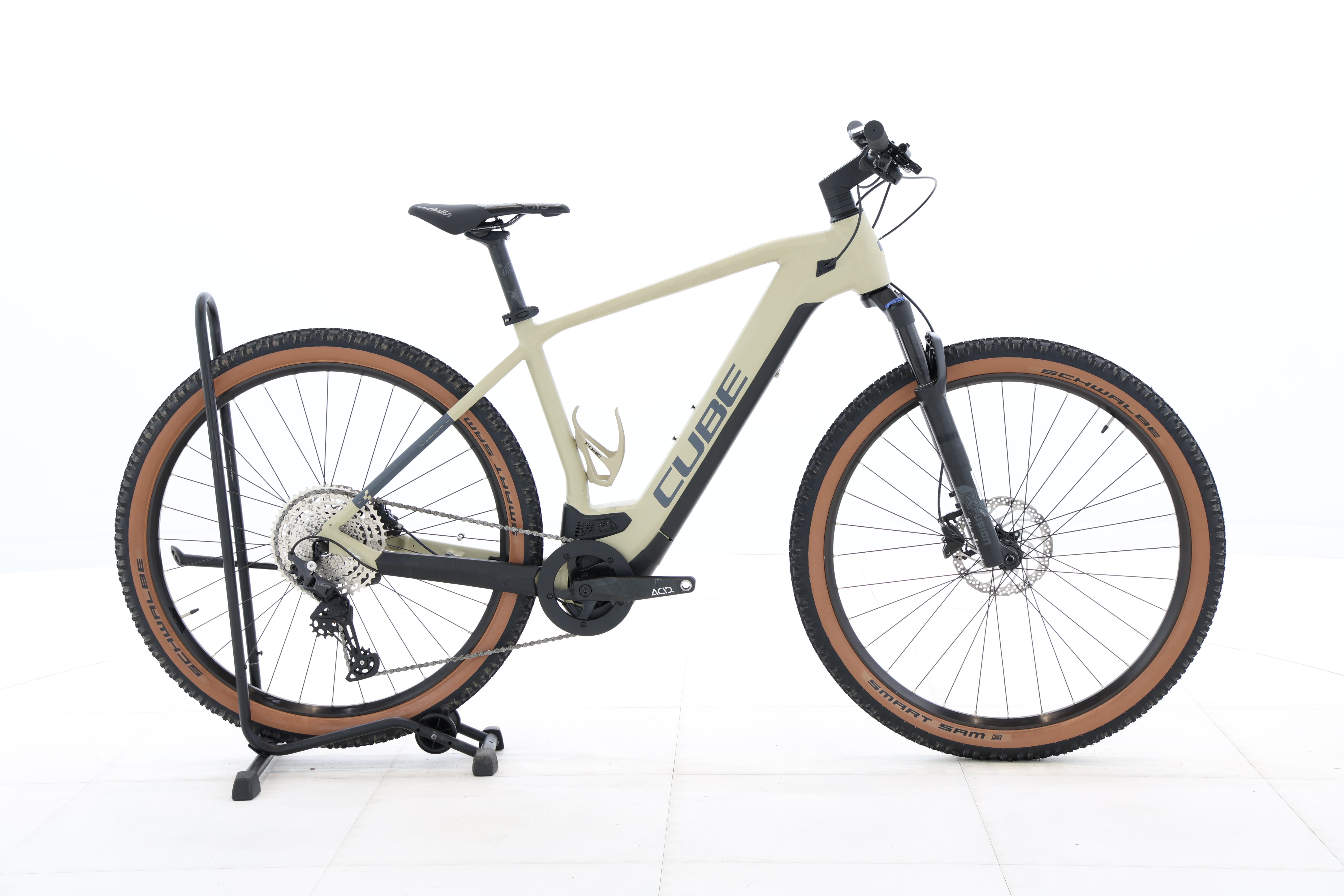 45a77204-9db5-4f1f-9af9-de80b93f6aaa