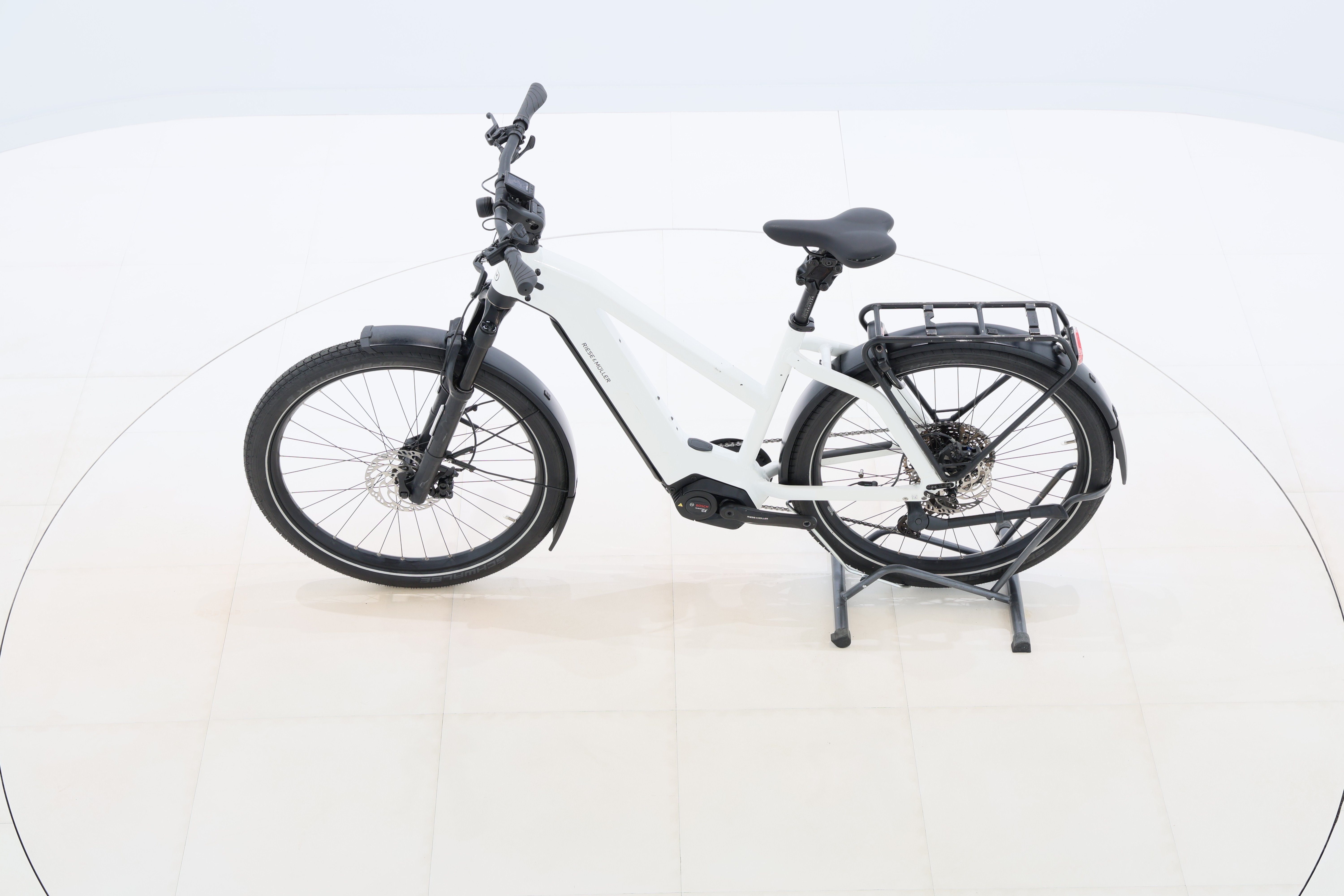 99c8a932-0605-4d9d-975d-c21ea0871597