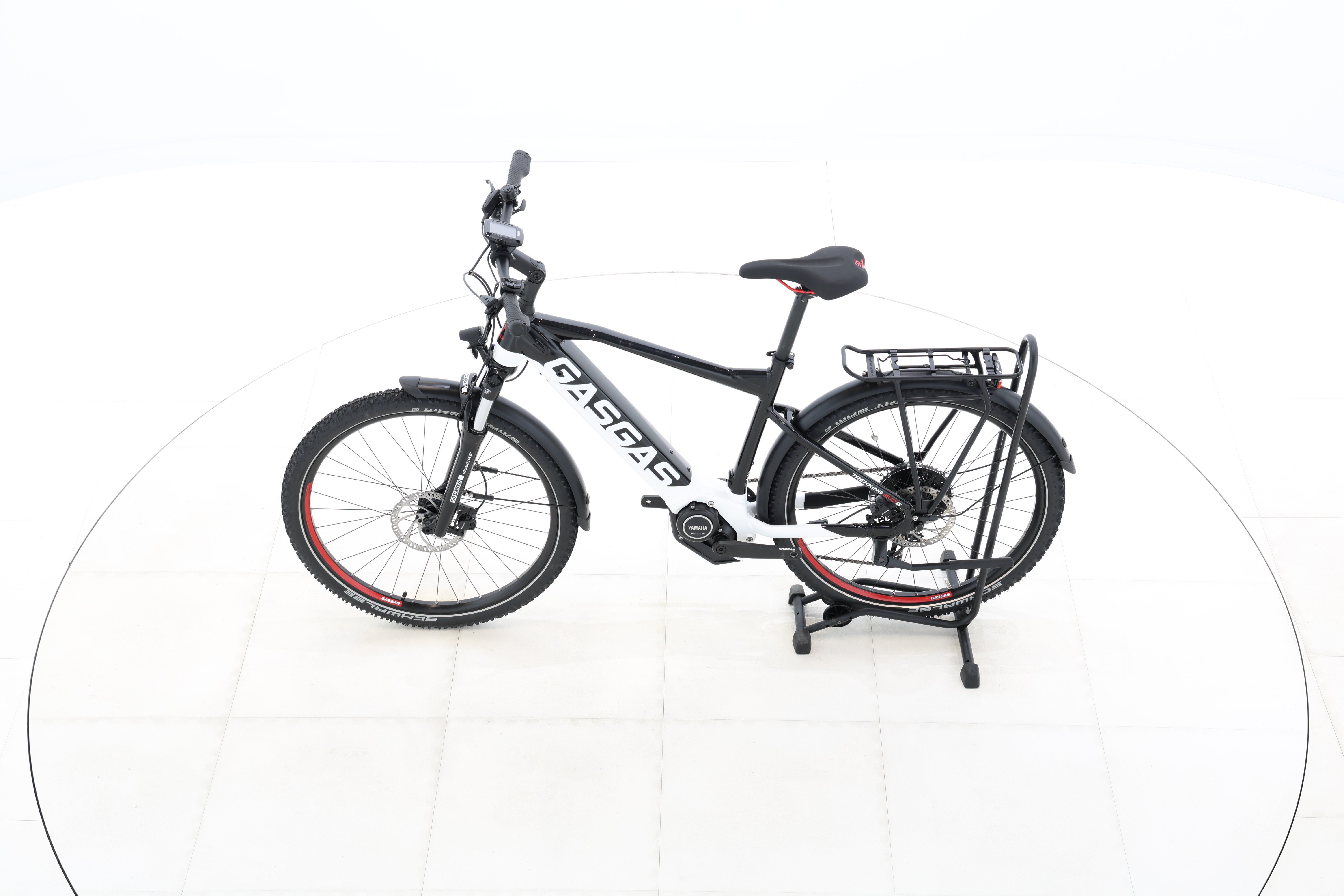 0c07338c-11b2-4205-9d1c-6905df85cf93