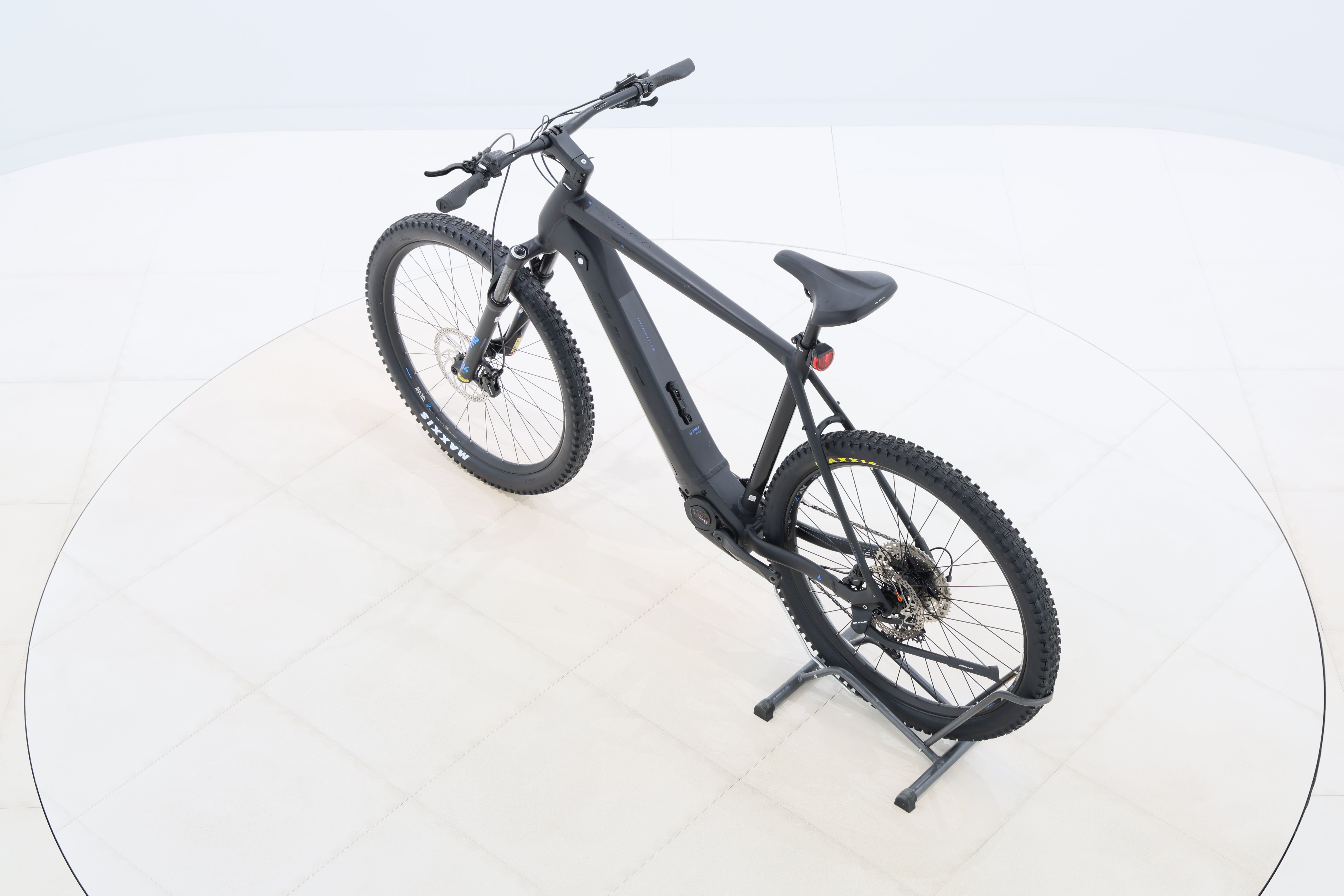 5c35a992-da1d-4855-b0b1-681b5da40a0c