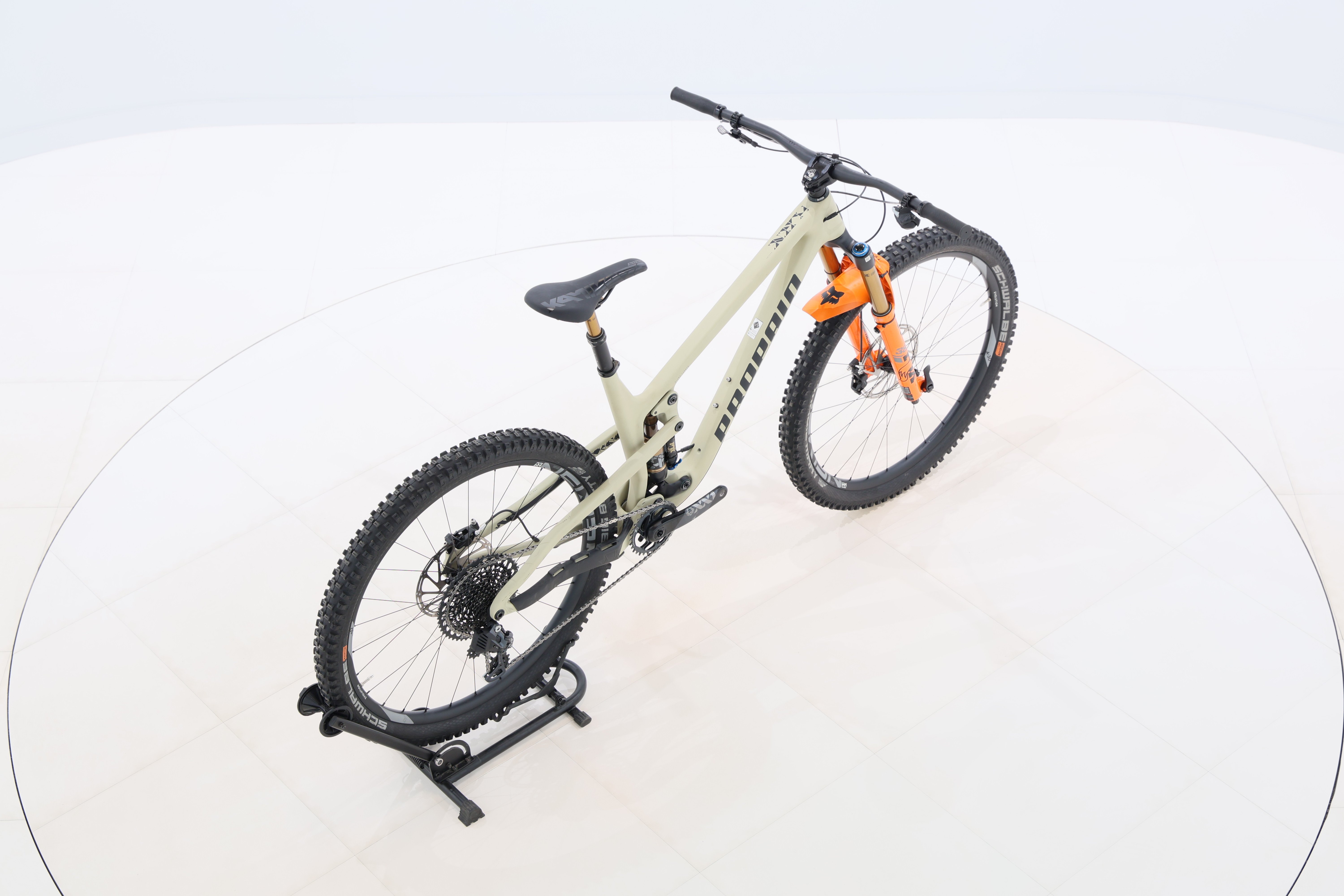 db357e7c-6c8a-4931-bd67-297ab9bbb271