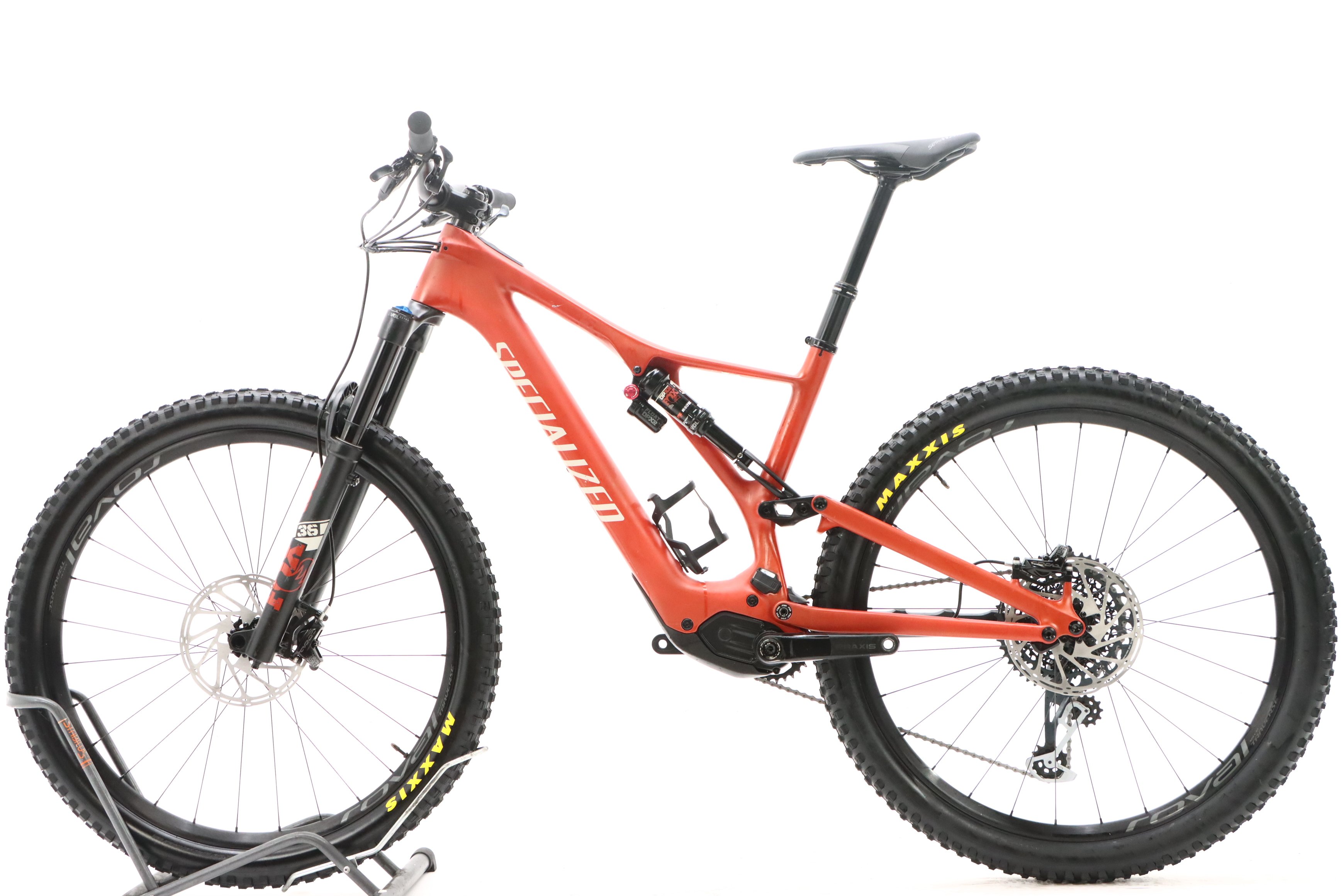 8e999f23-f3b2-4fd8-b6af-95cdd246d155