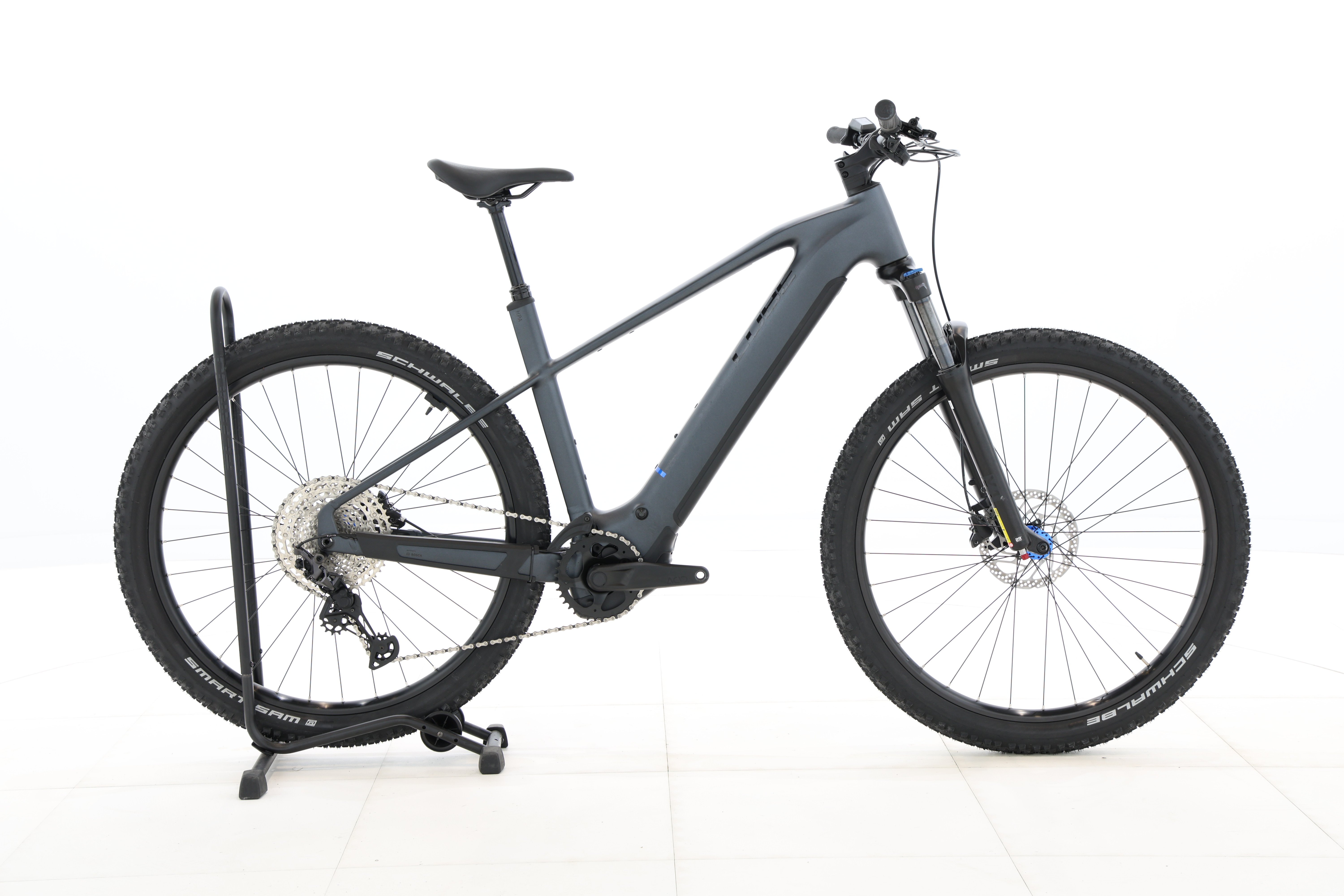 b033646a-bbfa-4803-9b15-8549c879c035