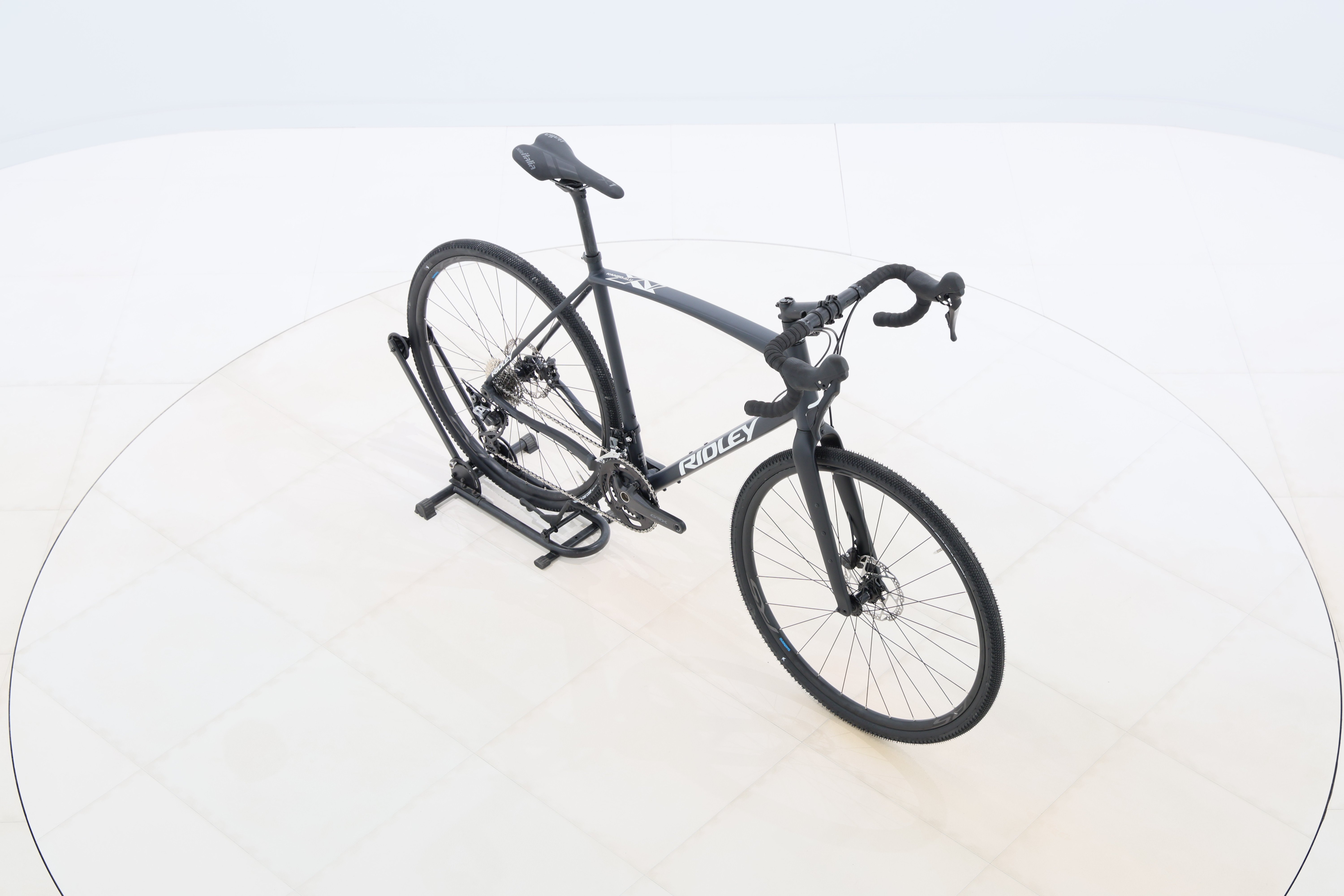 ad8343be-facf-400e-b338-1318bd8464c4