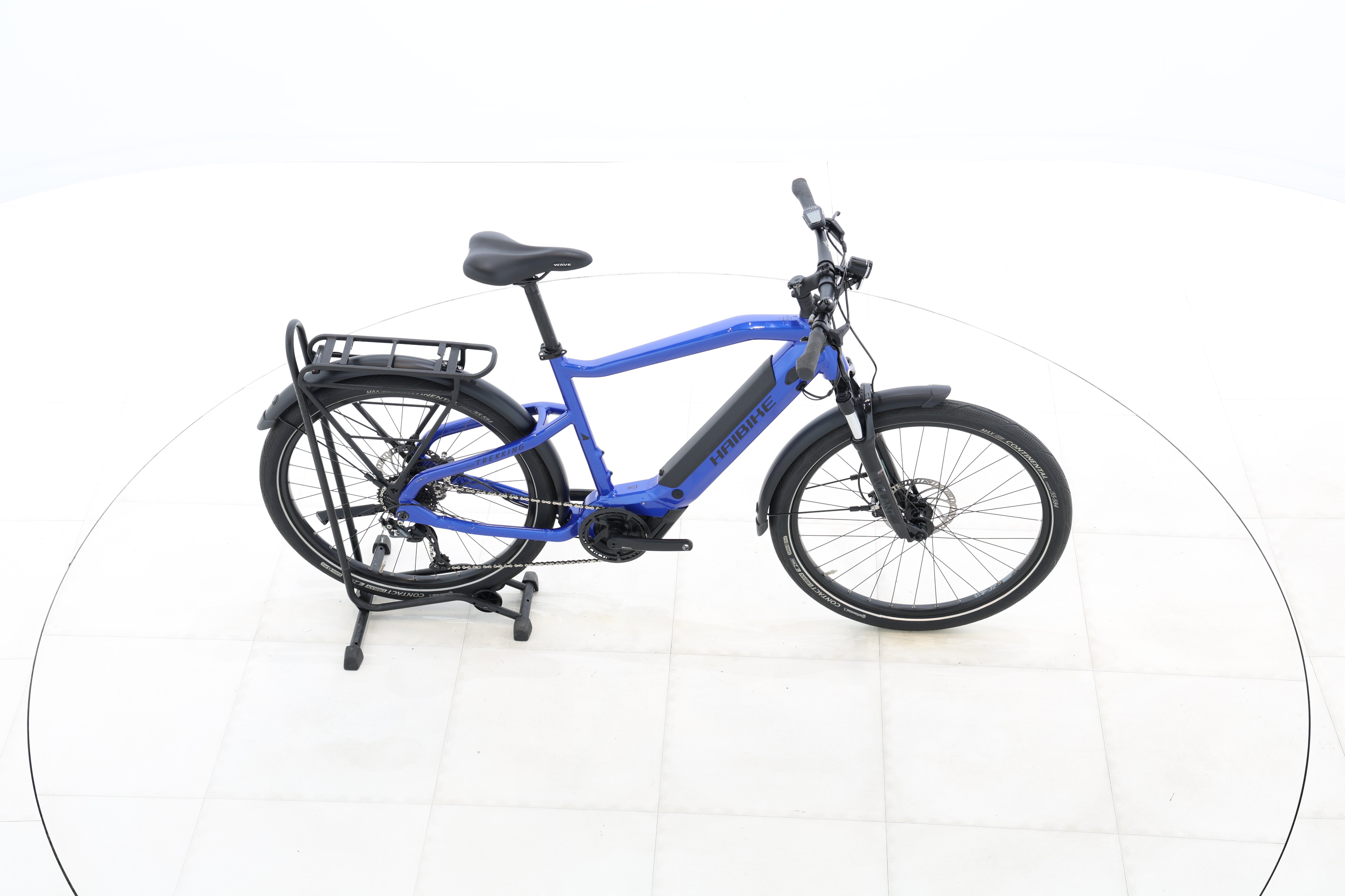 d93324ef-9334-4d94-8f6d-f3f38e7d8d7d