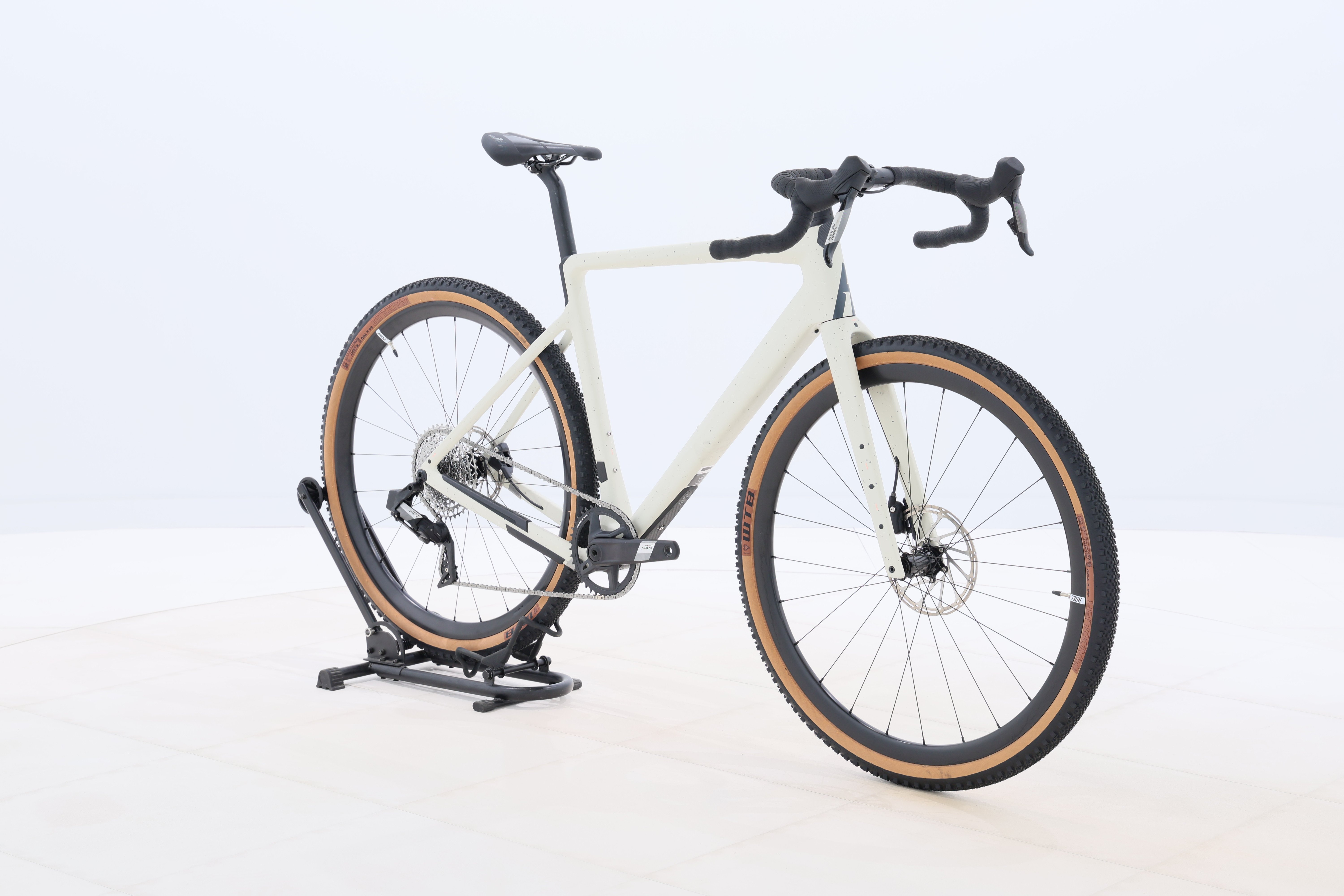 c942323d-3820-4836-9626-9940dd175db3