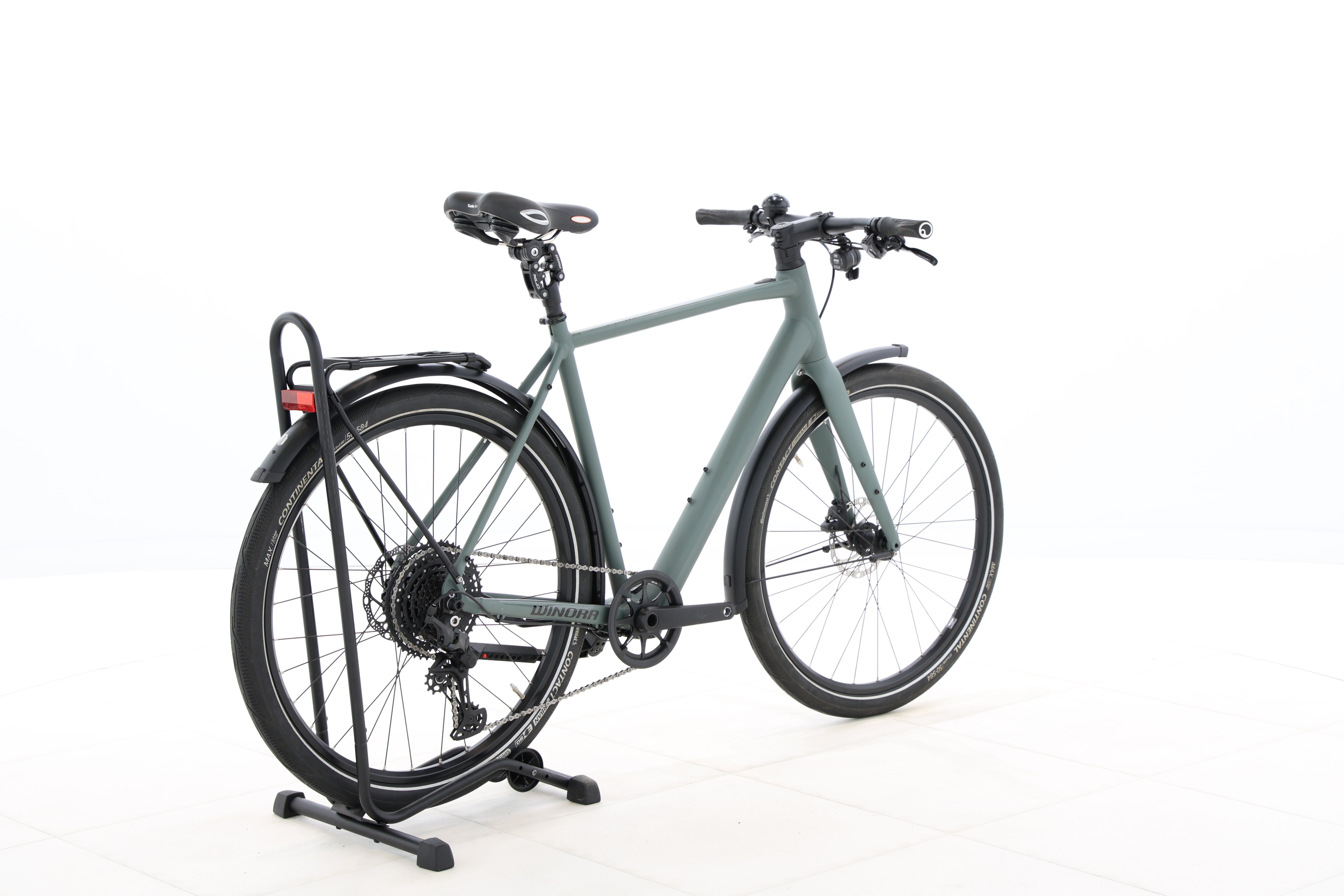 6b9b385b-9c91-431a-9d74-a8206b62acb9