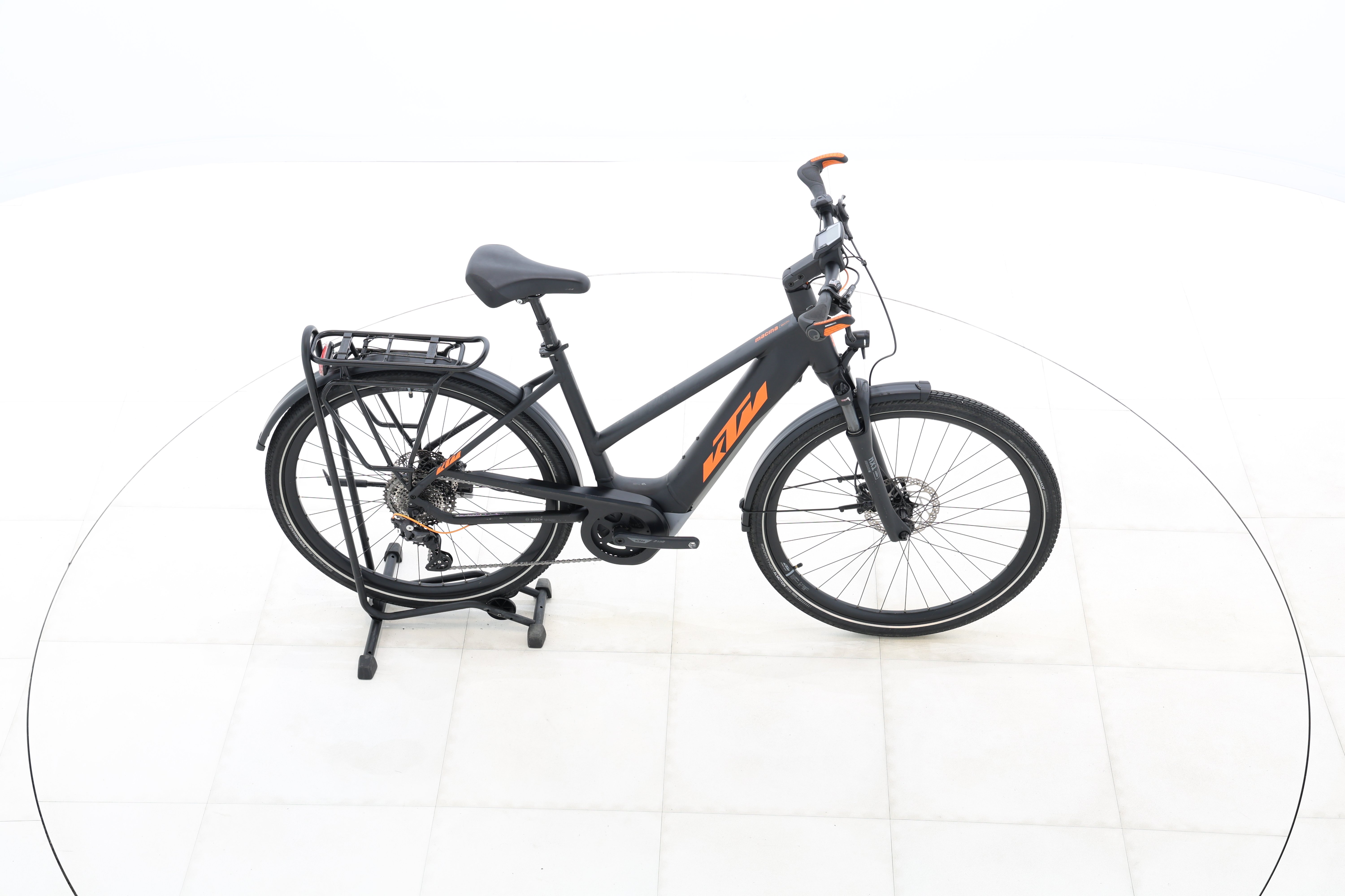 378c981b-d5d0-4d1f-b6c1-2ae380e8747c