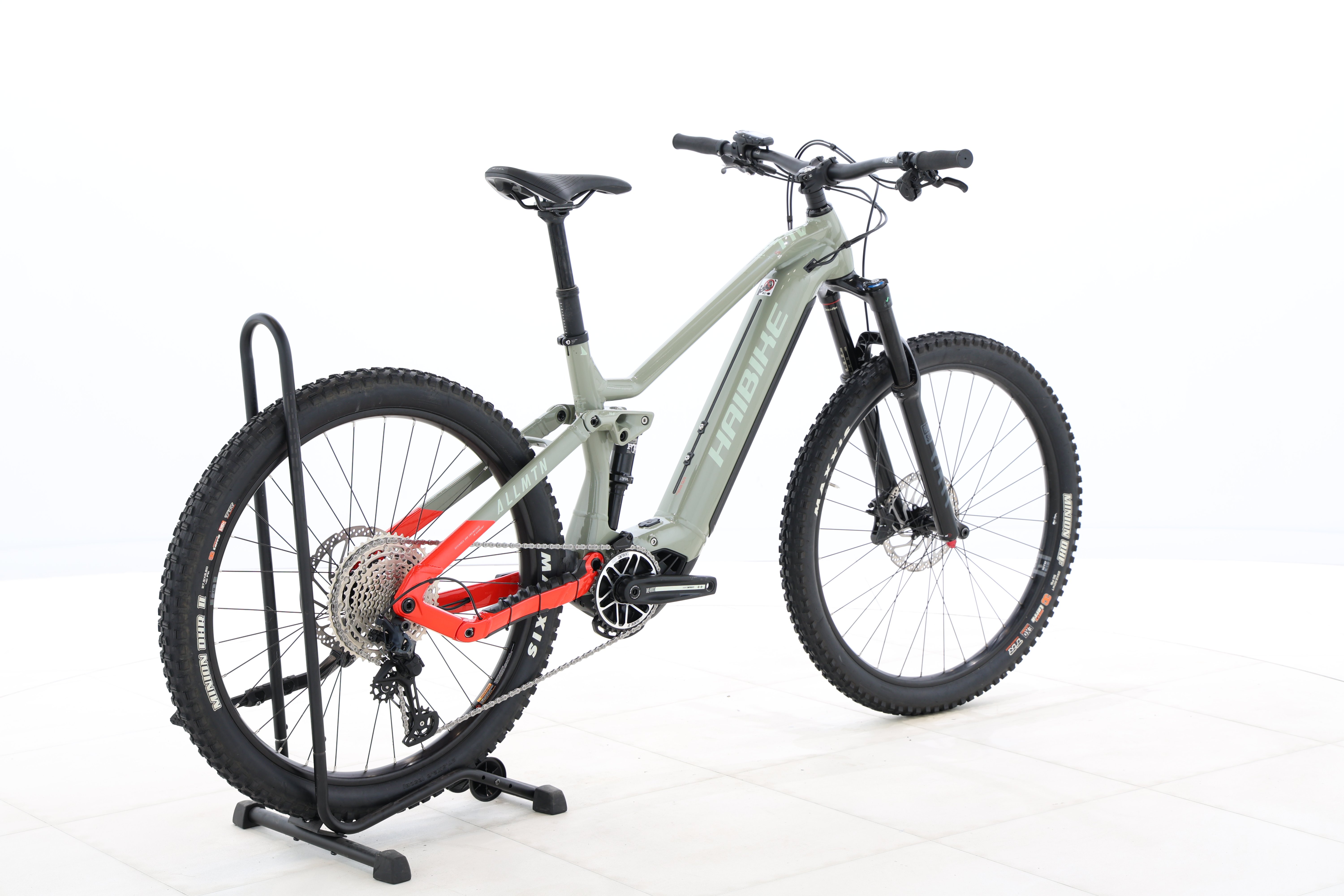 948936f9-a59a-4125-8c19-f339182b0dc6