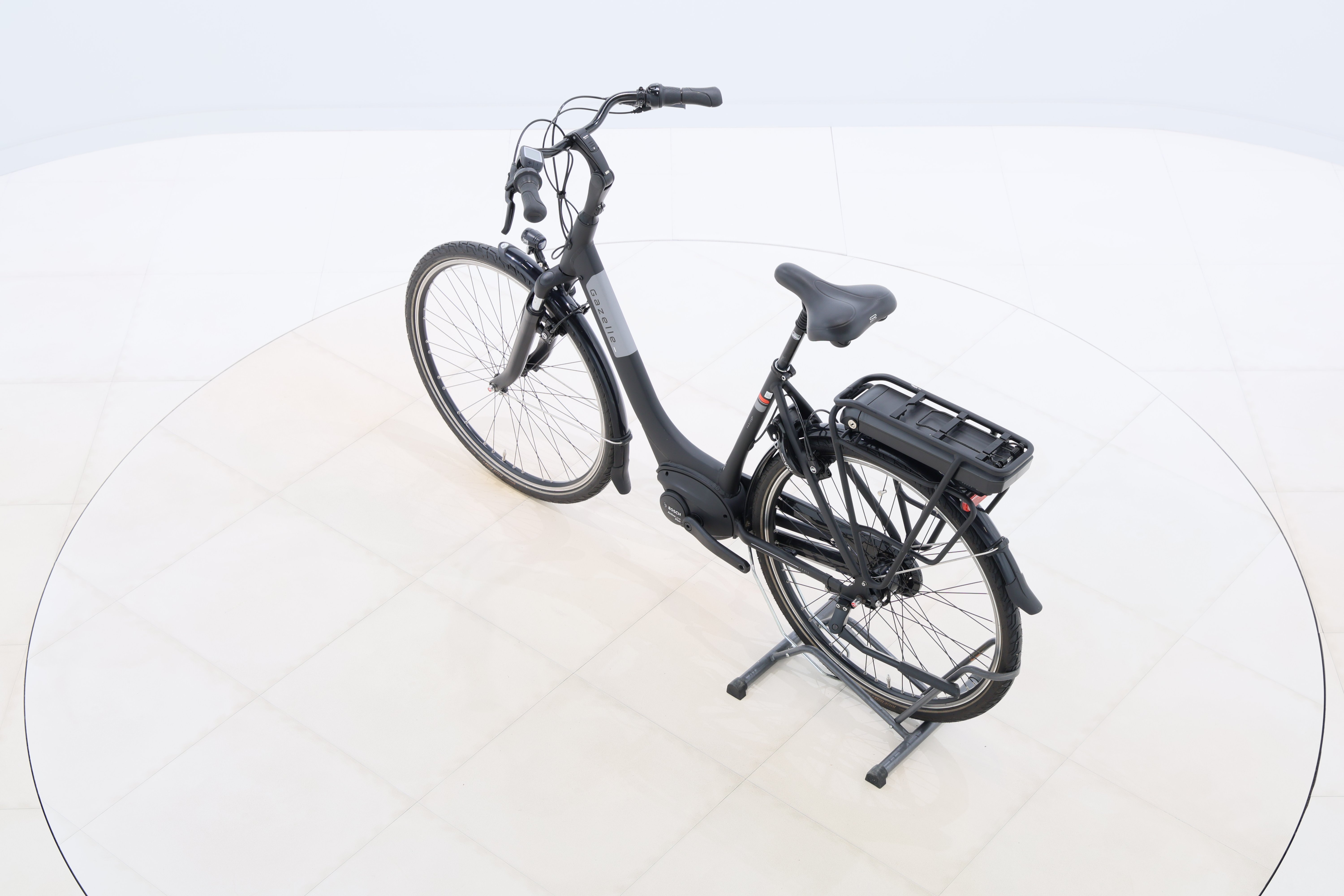 f6fc1f0f-bced-4d6f-97d7-ca961f3fe3ab