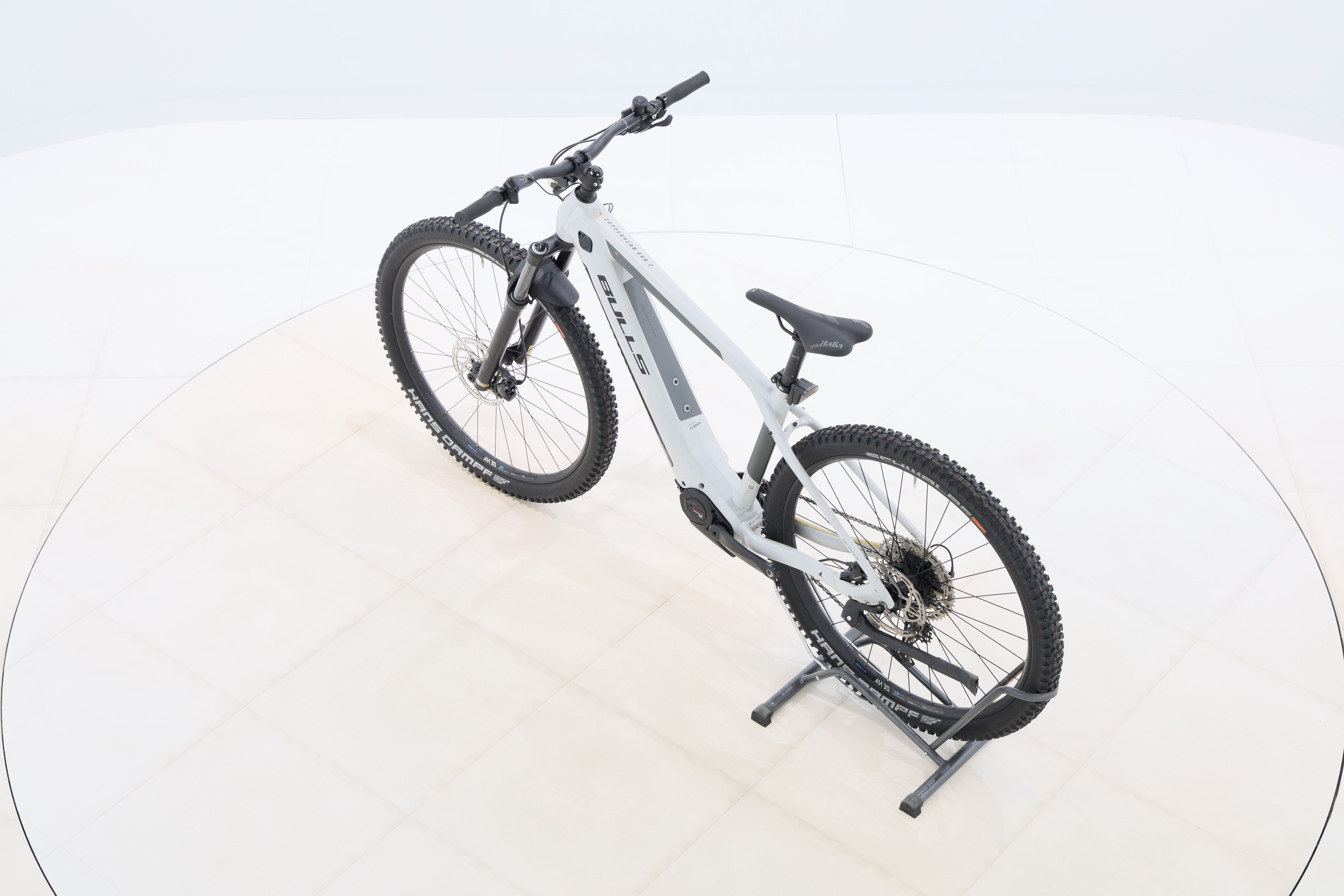 90d1b7ee-3e25-412e-b2f8-00b647ad9348