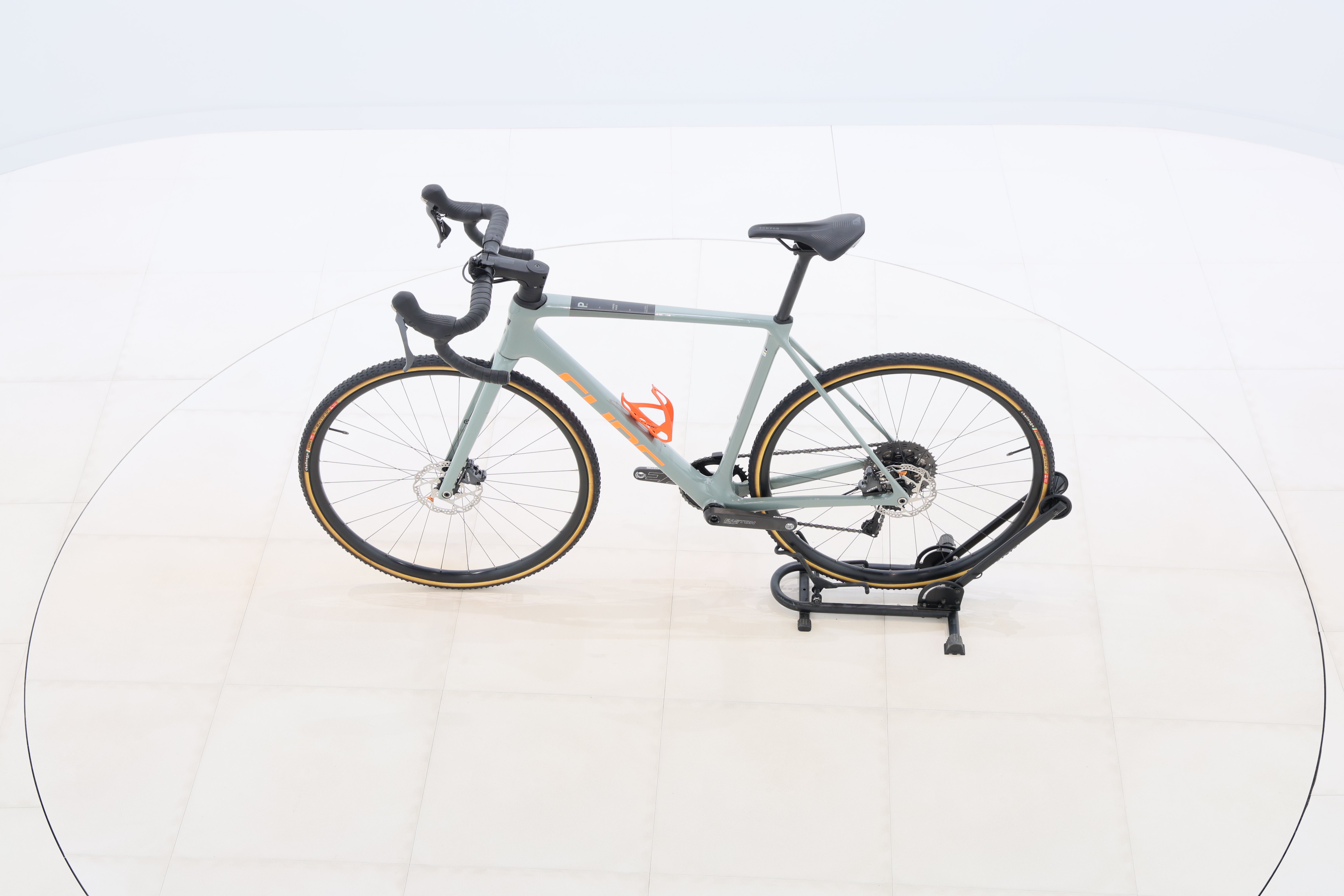 e23e9d20-e5b4-49df-8008-7558d6714098