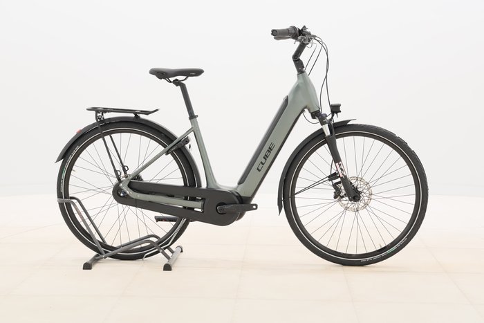 Cube SUPREME RT HYBRID PRO 625 2022