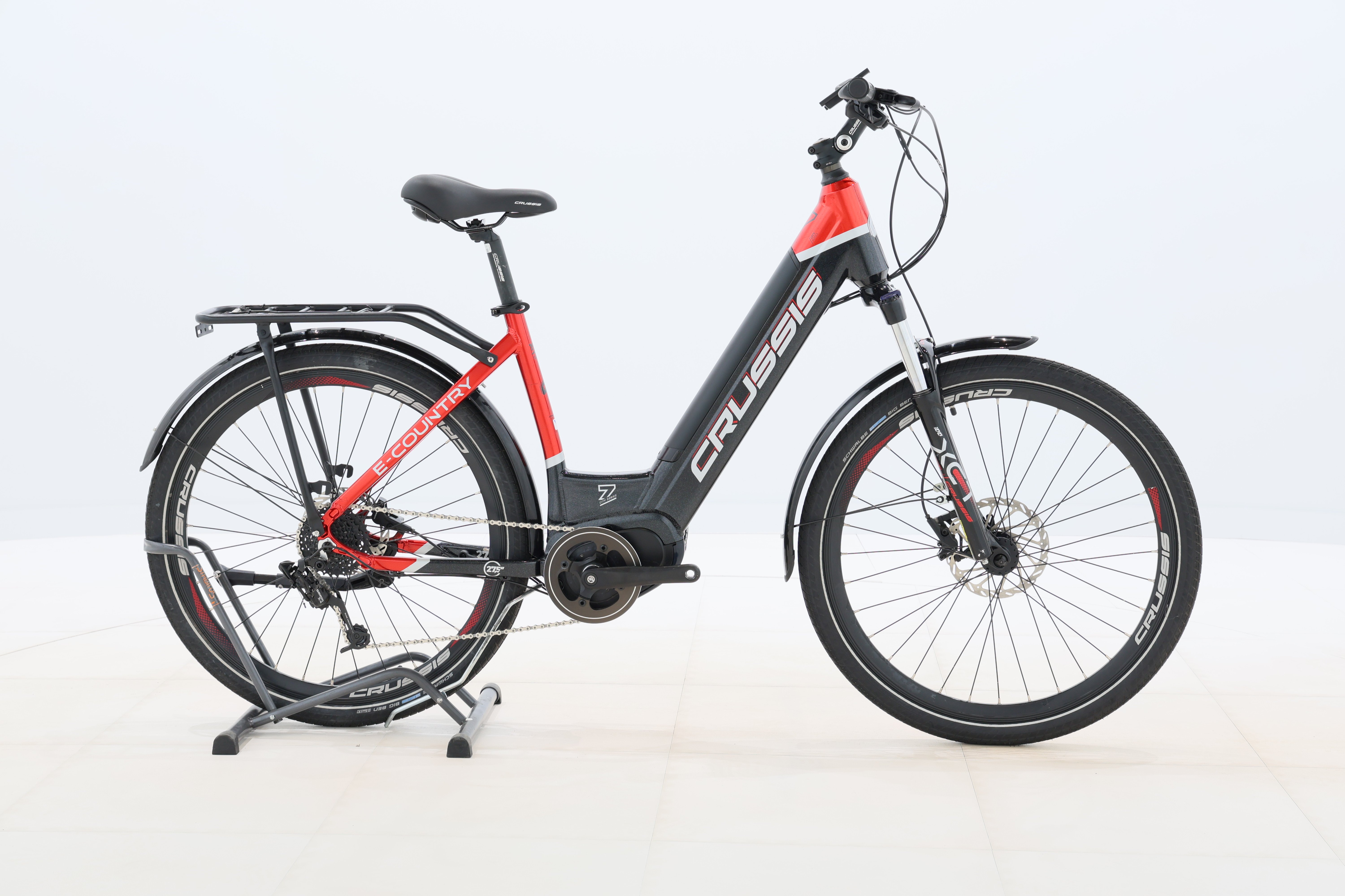 f8ca74eb-56b2-414a-8888-ffc38a9d2c90