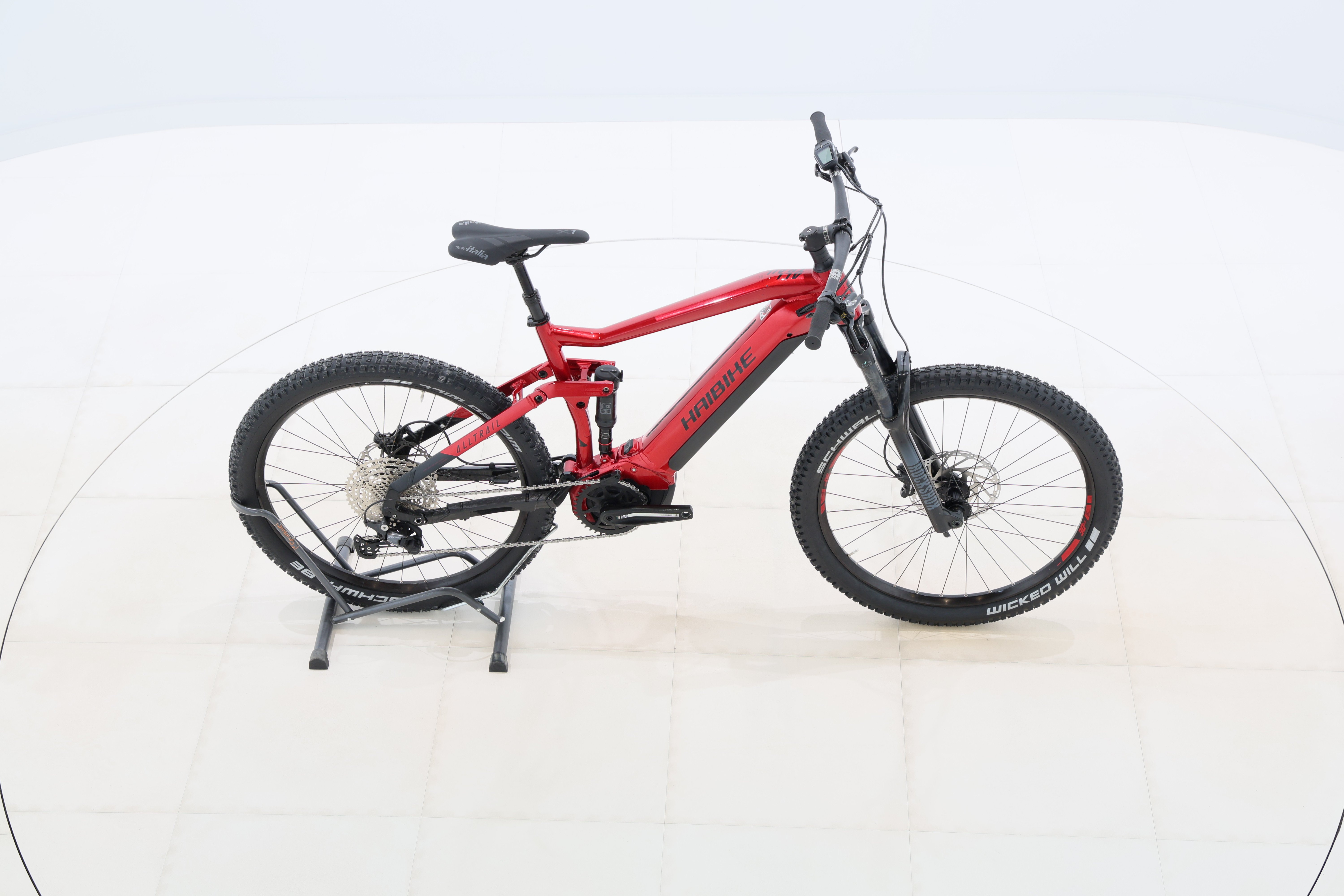 633a12e5-df81-4c30-9e55-053282f37b85