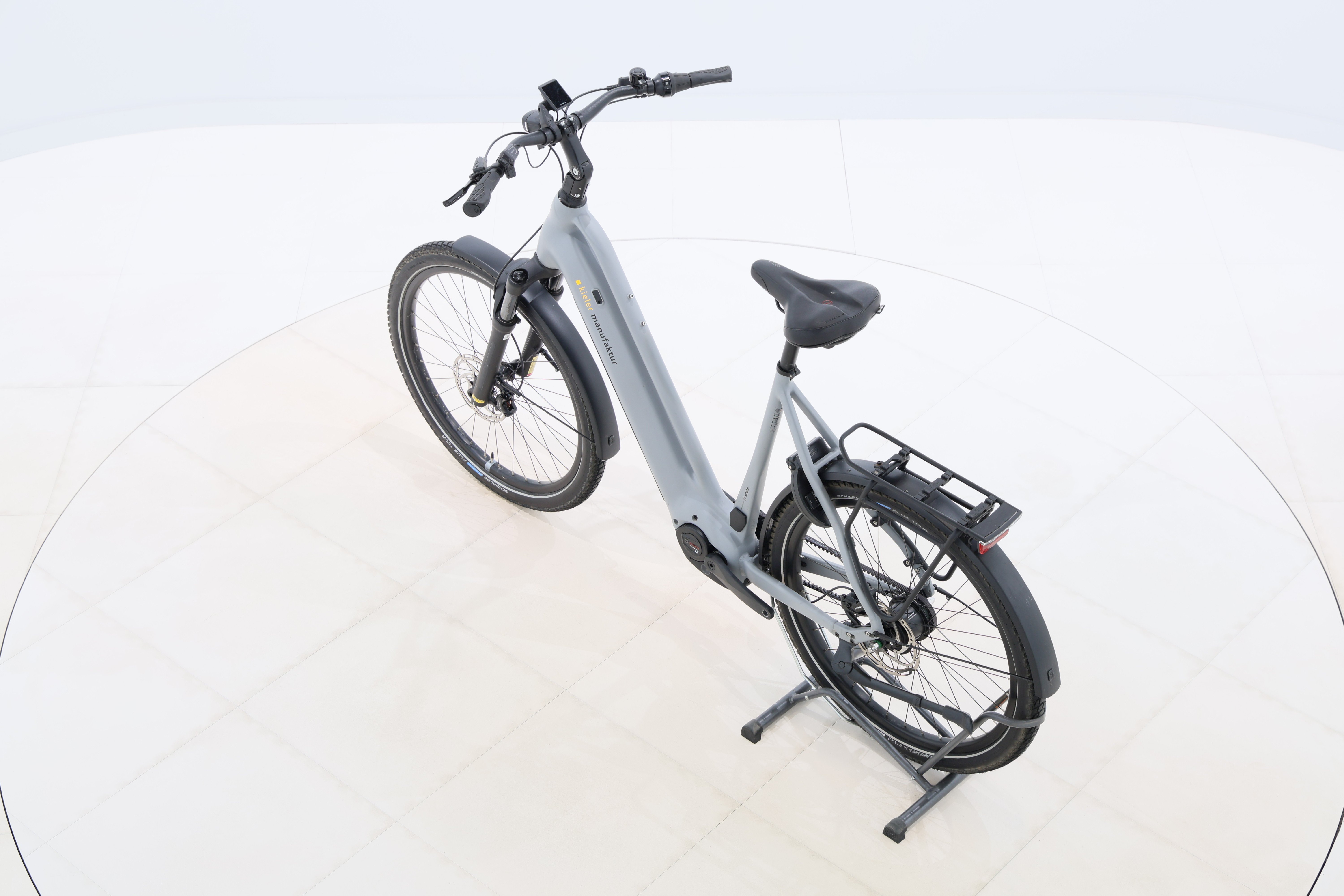 e024daa9-1302-41e6-9e6c-fdf57b365901