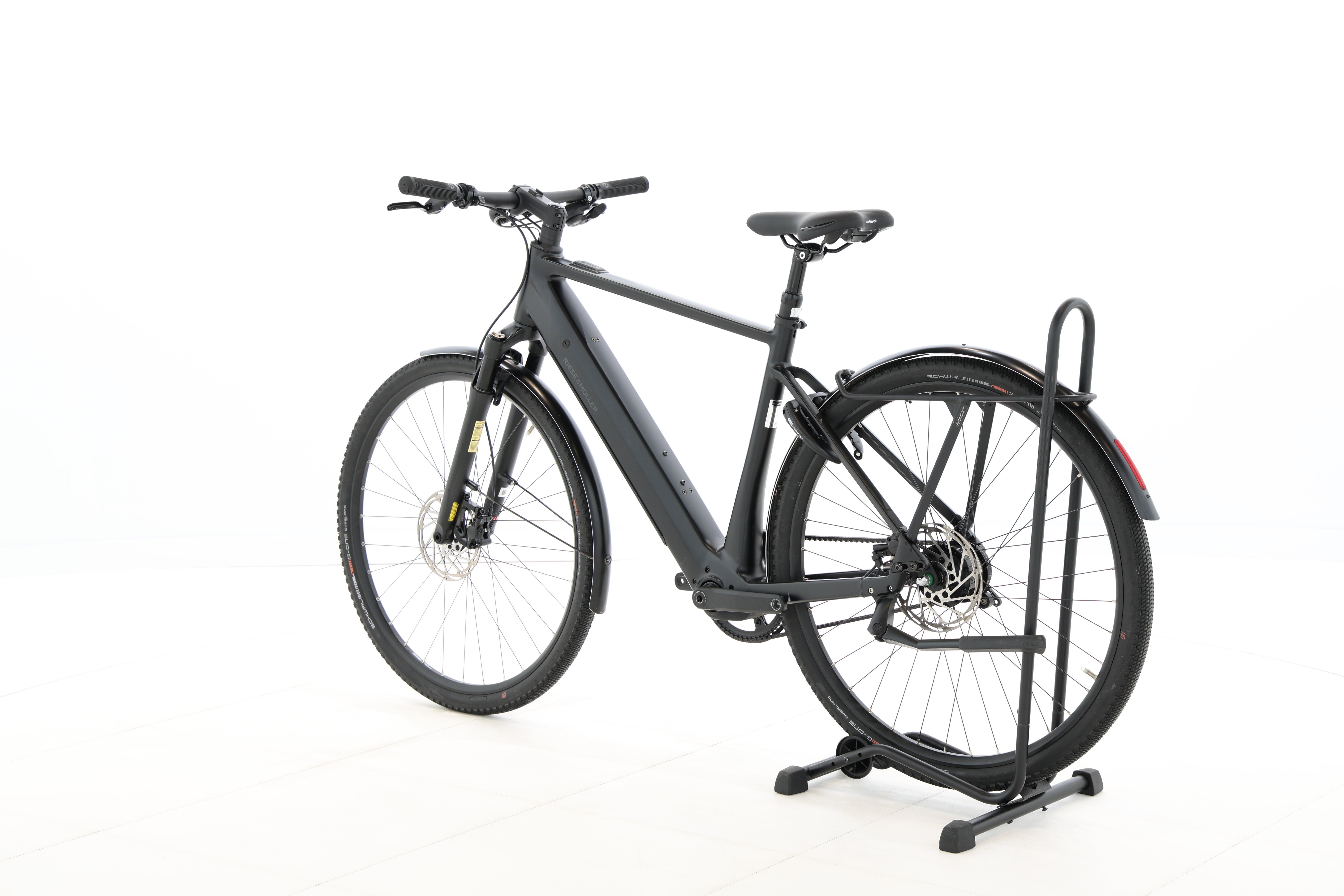 f6941d36-a7cc-4c4e-b670-5214b765510d