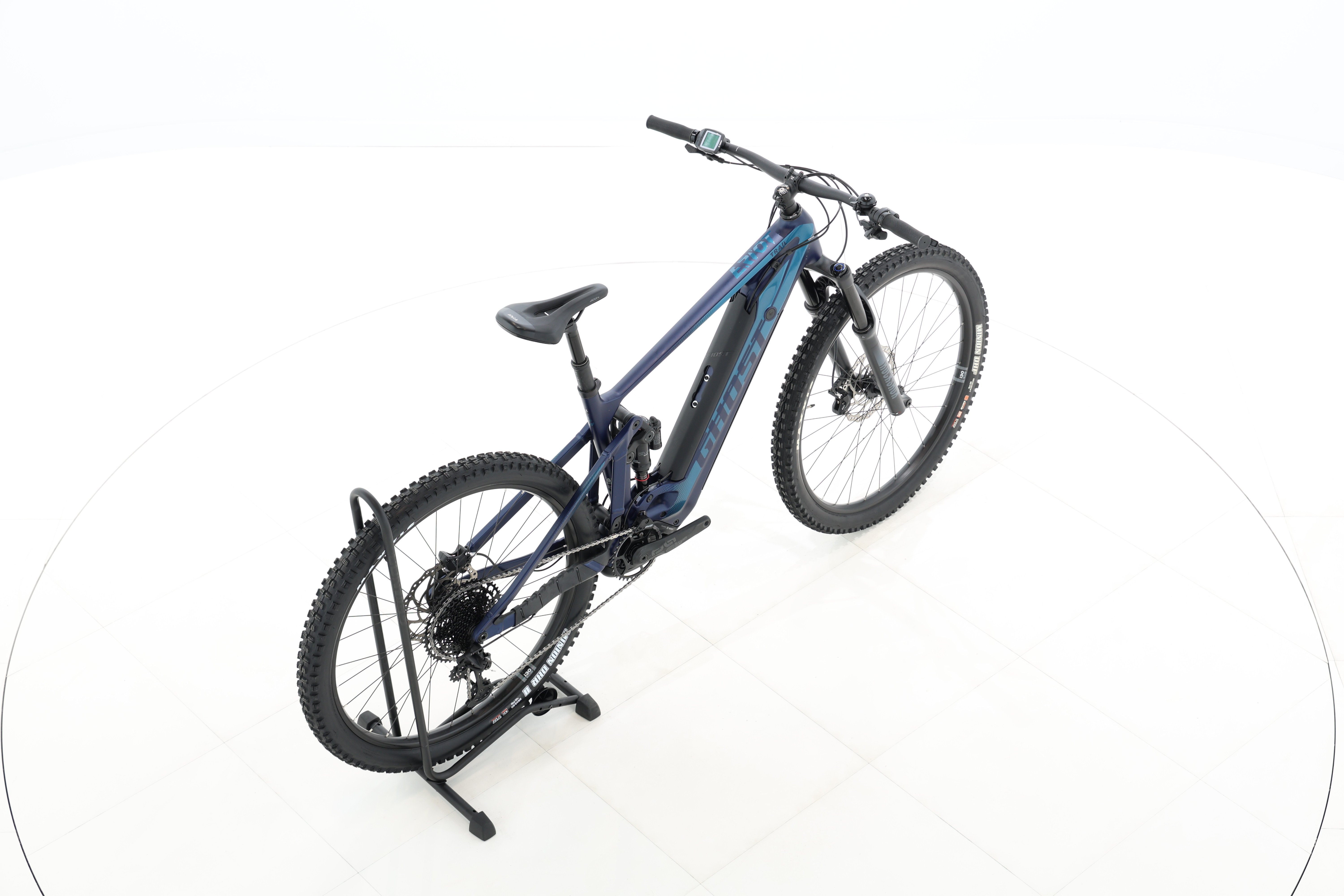 b70d77e5-310a-4562-9aa2-0b7a1d4e3f31