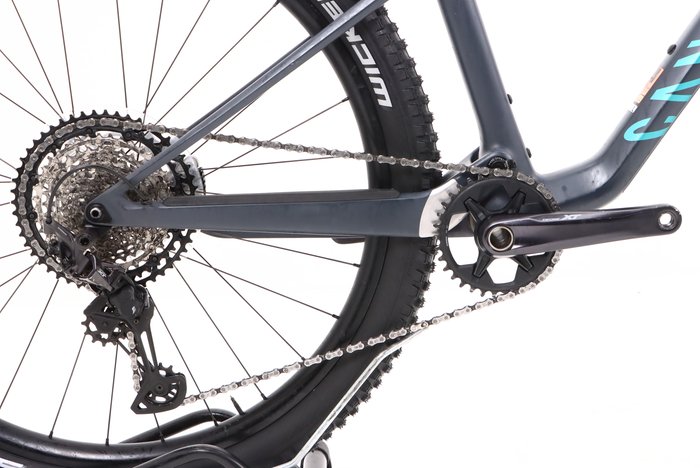 Canyon LUX TRAIL CF 7 2022