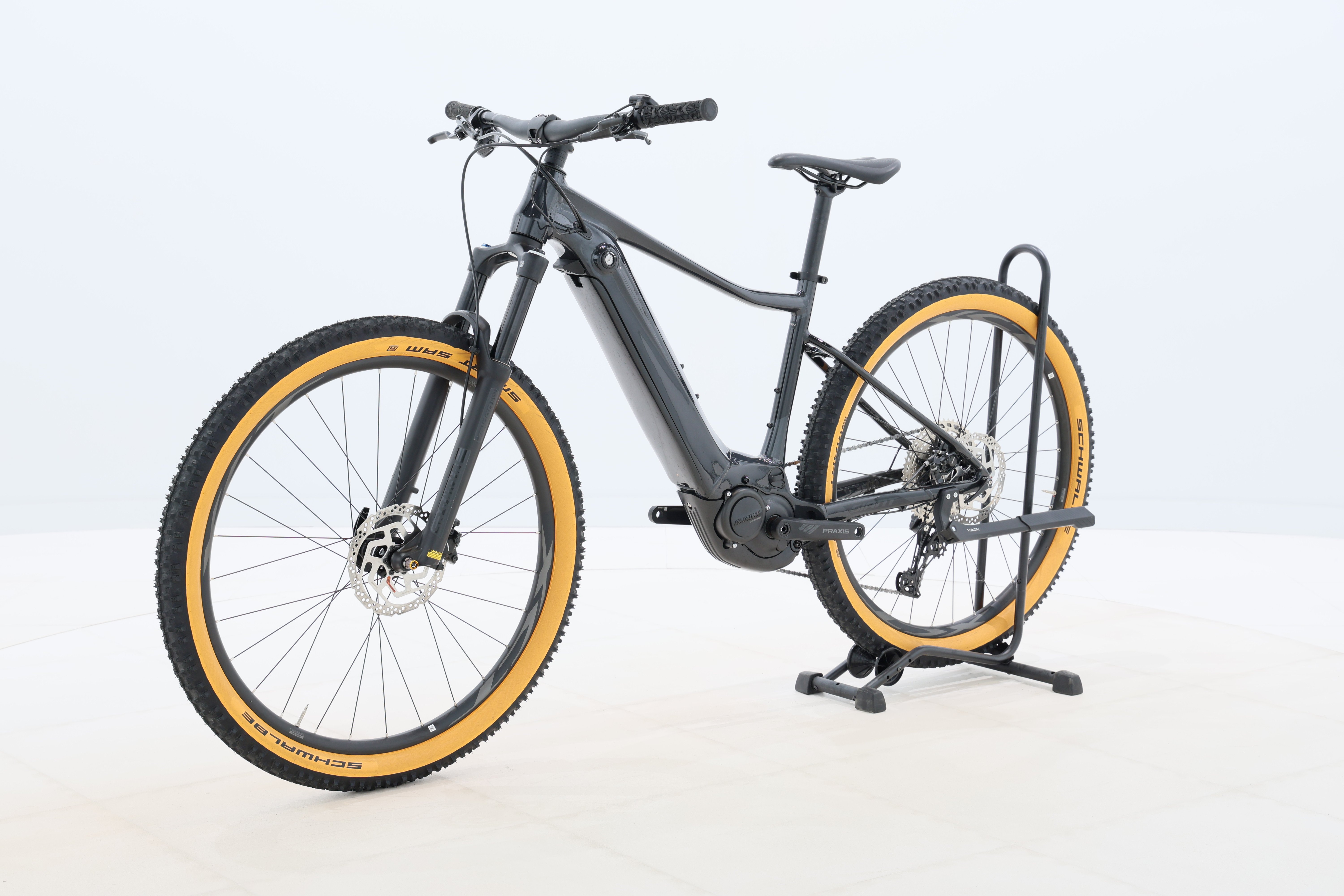 b3a07ee1-0ebc-4c74-b6e7-e53d15a65472